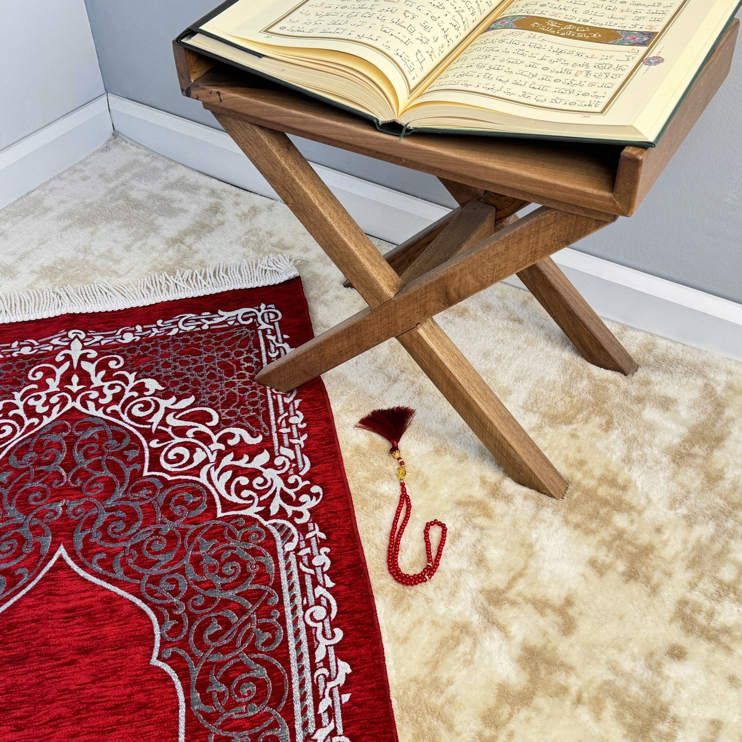Premium Red Prayer Mat and Tasbih Beads Set - Islamic Prayer Rug with Non-Slip Backing, Perfect for Daily Salah, Eid Gifts & Home Decor