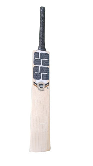 SS Heritage Cricket Bat 2025 - Premium English Willow Cricket Bat for Professional & Amateur Players - Perfect for Cricket Matches, Training & Backyard Practice