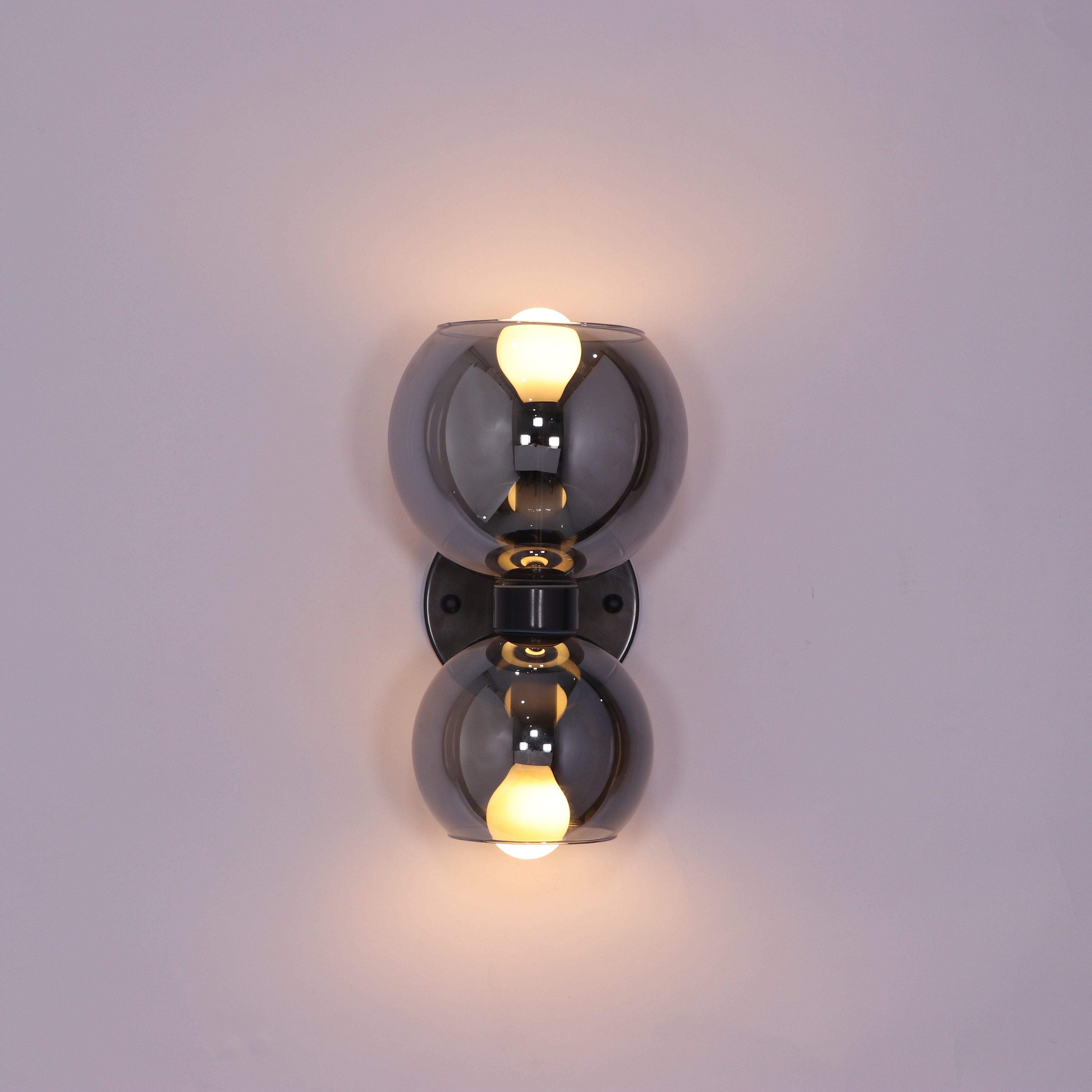 Stylish Betty's Wall Lamp - Modern LED Sconce Light for Bedroom, Living Room & Hallway - Energy Efficient Home Decor Lighting