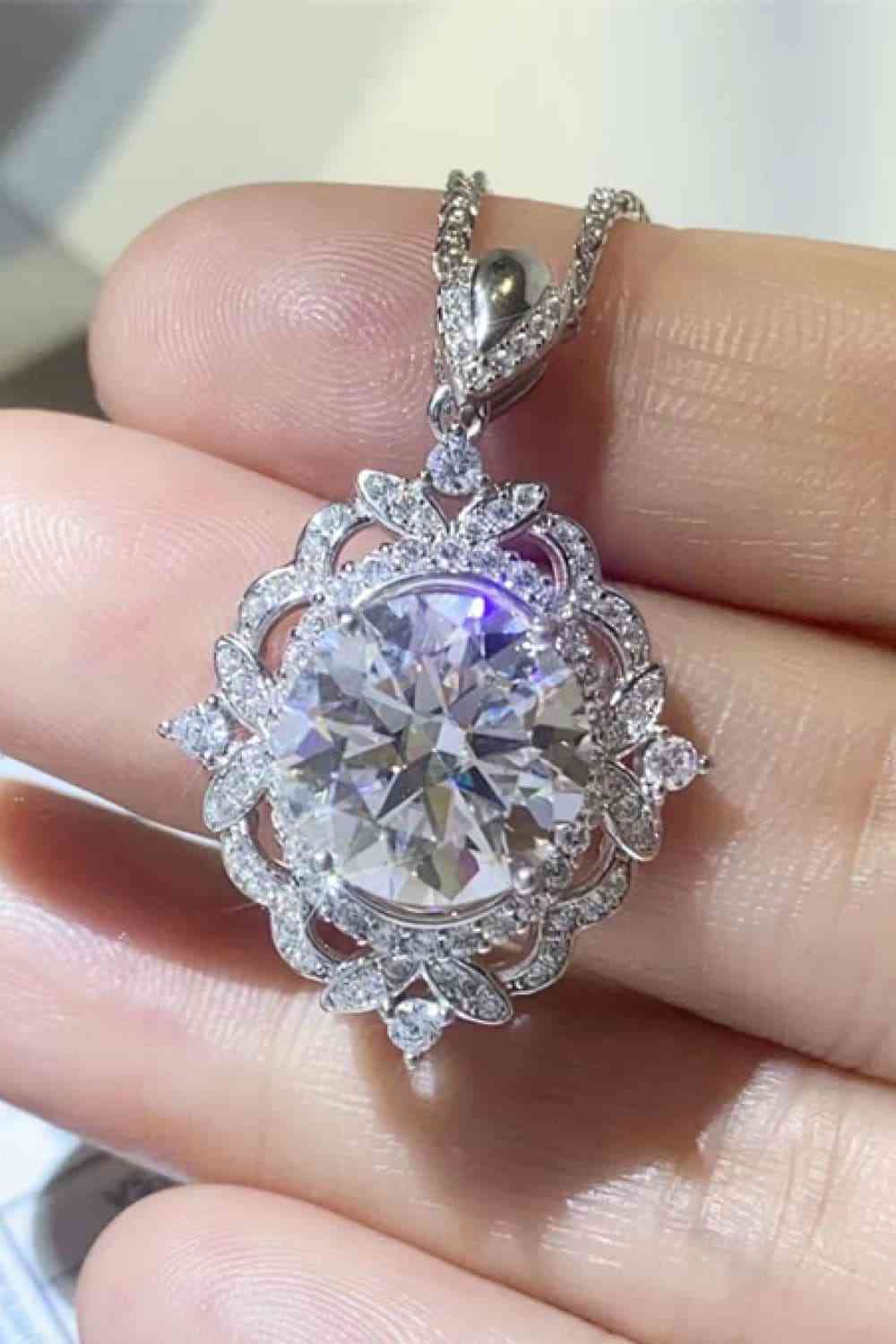 5 Carat Moissanite 925 Sterling Silver Necklace for Women - Elegant Wedding, Anniversary & Valentine's Day Jewelry Gift