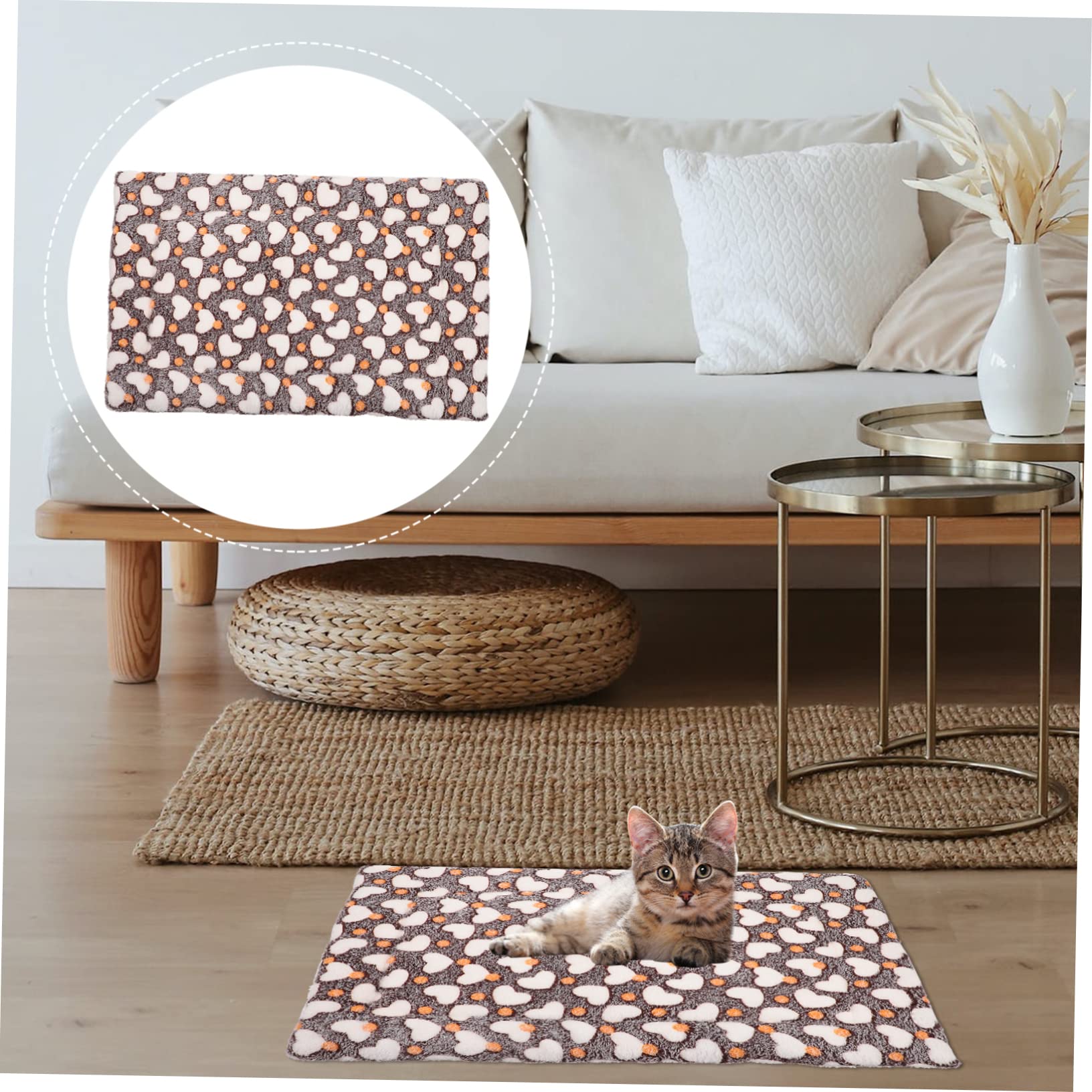 Warm Pet Blanket for Winter - Cozy Dog Bed & Crate Mat for Sleeping
