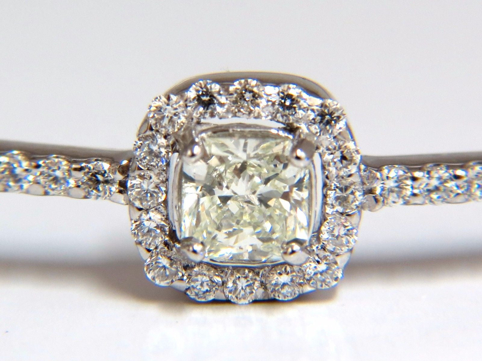 0.95ct Natural Round Diamond Cluster Halo Bangle Bracelet in 14K Gold - Perfect for Weddings, Anniversaries & Special Occasions