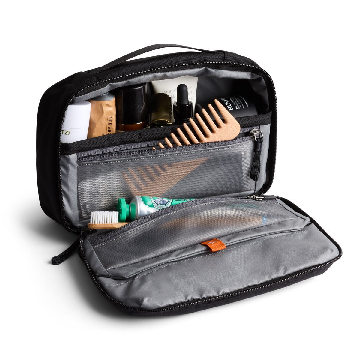 Bellroy Premium Hanging Toiletry Bag for Travel - Water-Resistant Organizer with Multiple Pockets for Toiletries, Cosmetics & Shaving Essentials - Perfect for Camping, Gym & Business Trips