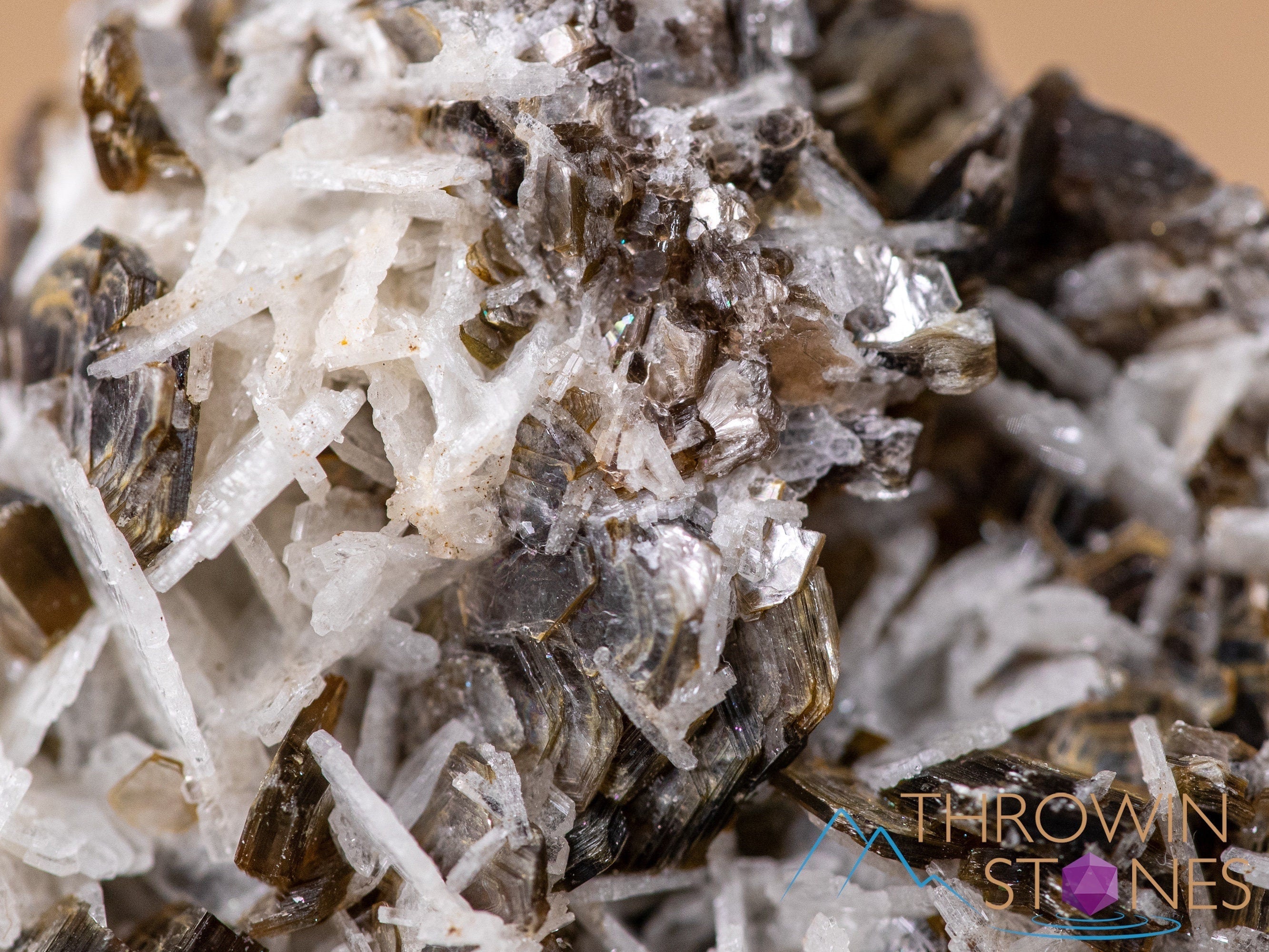 Natural APATITE on FELDSPAR with MUSCOVITE Raw Crystal Cluster - Healing Stones Collection | Unique Housewarming Gift, Spiritual Home Decor, Mineral Specimen (40681) | Perfect for Meditation Spaces, Yoga Rooms & Crystal Healing Altars