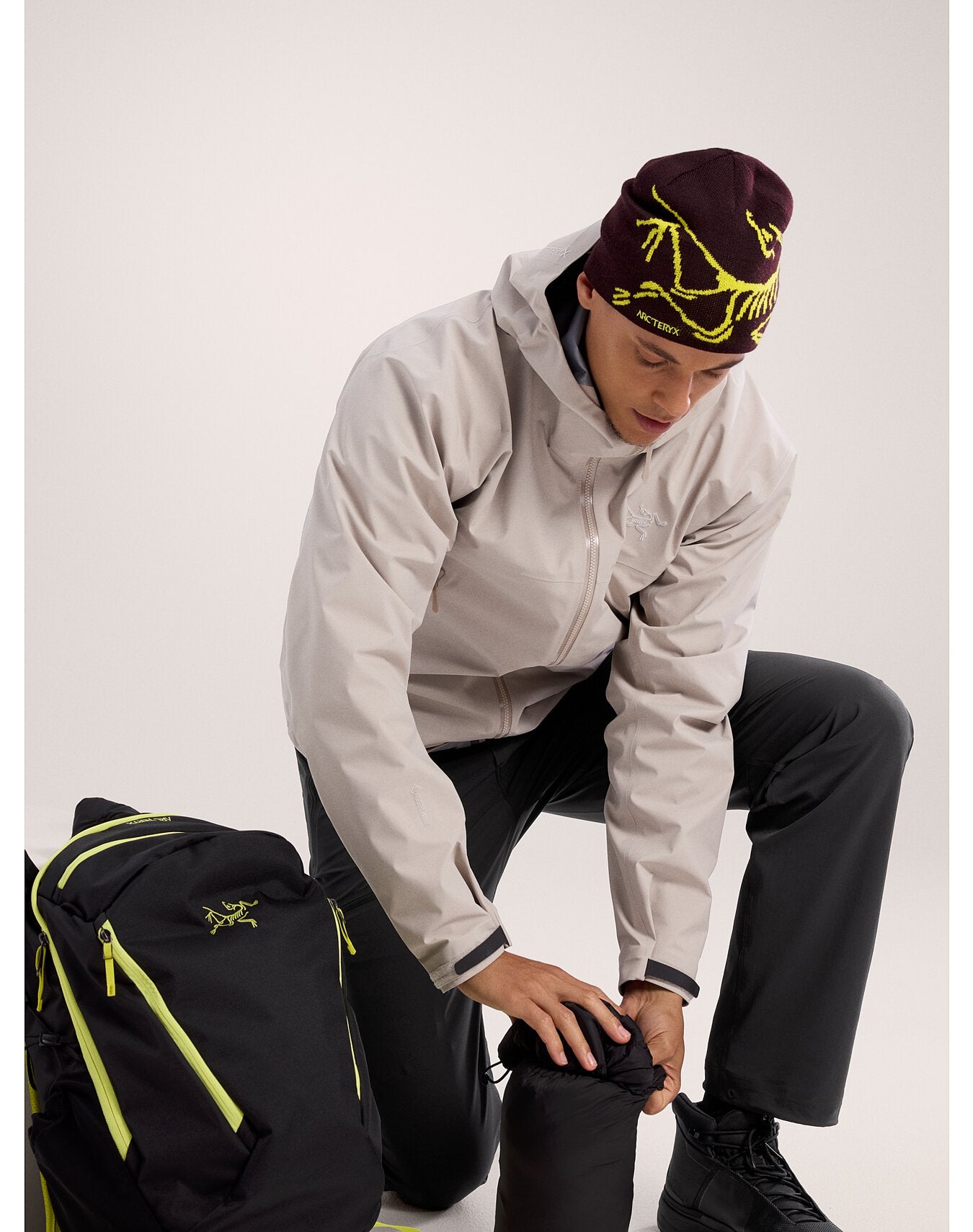 Men's Beta Jacket - Lightweight Waterproof Outdoor Windbreaker for Hiking, Camping & Travel | X000007726