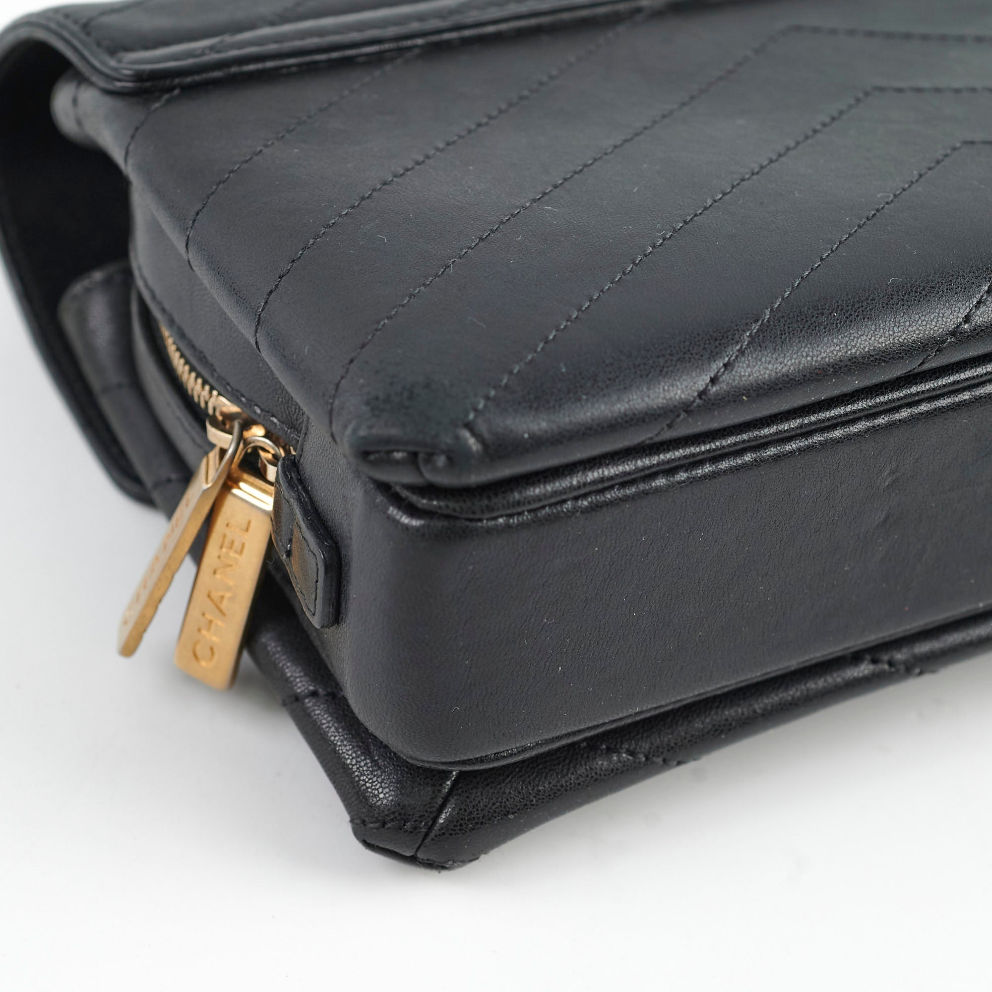 Chanel Chevron Black Shoulder Bag - Classic Flap Bag Series 25 for Women | Luxury Designer Handbag for Evening Parties, Work & Daily Use