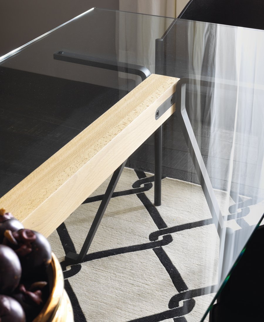 Driade Frate Dining Table - Modern Wooden Dining Room Table for 6, Perfect for Family Gatherings & Dinner Parties