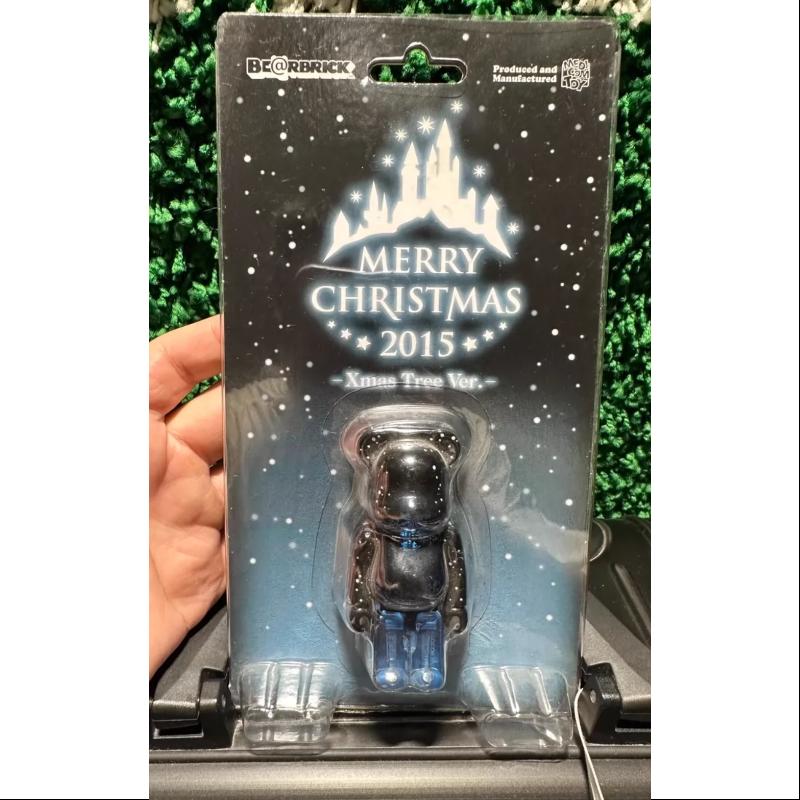 Bearbrick MERRY CHRISTMAS 2015 Xmas Tree Version - 100% Limited Edition Medicom Be@rbrick Collectible Figure - Perfect for Holiday Decorations & Anime Collections