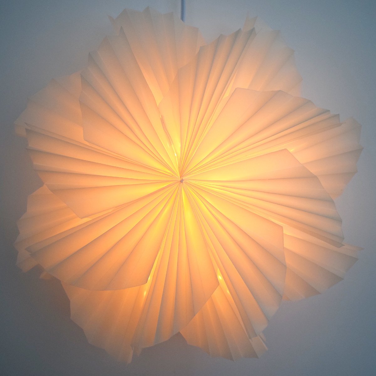 32 Inch White Glacier Snowflake Star Lantern - Pizzelle Design Holiday Decor for Christmas, Winter Weddings, Party & Home Decoration - Perfect for Indoor/Outdoor Seasonal Displays