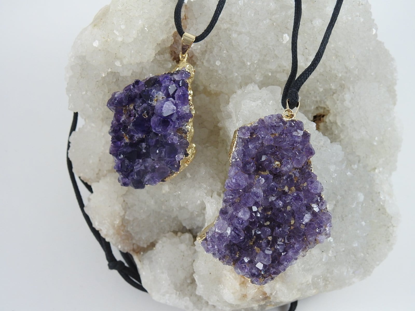 Natural Amethyst Cluster Necklace - Healing Crystal Jewelry for Women | Perfect for Meditation, Energy Cleansing & Spiritual Gifts