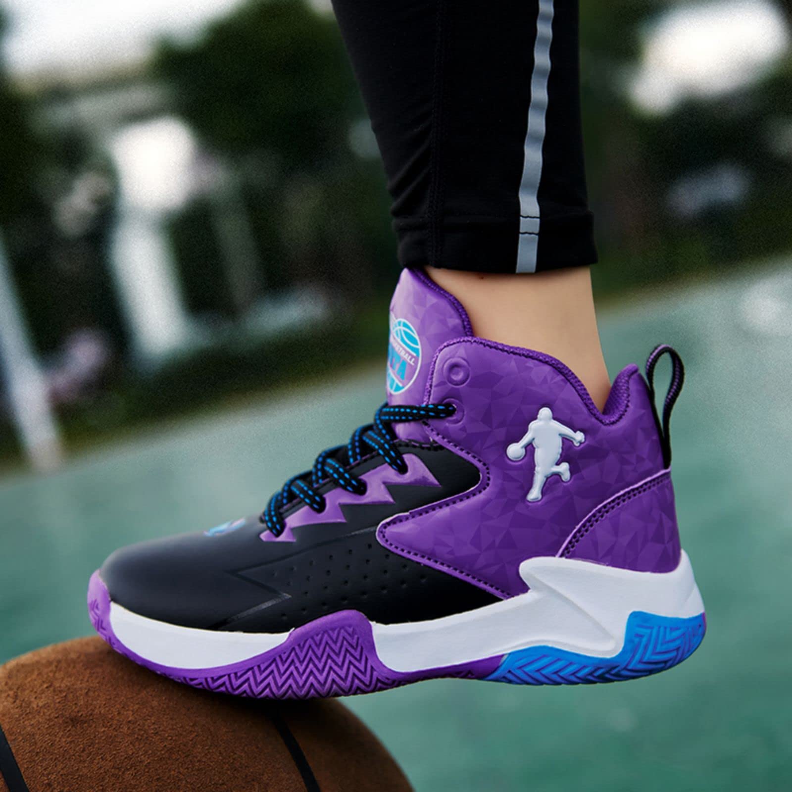 Non-Slip Basketball Shoes for Men & Women - High Traction Performance Sneakers for Indoor & Outdoor Courts - Ideal for Training, Games, and Casual Wear