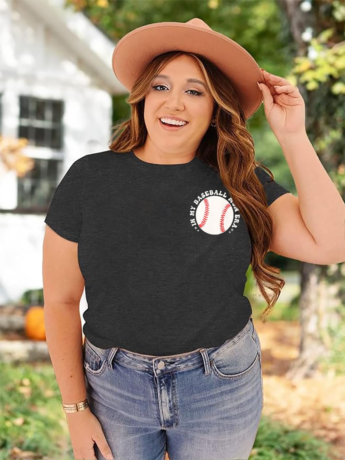 **Plus Size Baseball Mom Shirt for Women - Comfortable Short Sleeve Tee for Gameday & Casual Wear - Perfect for Summer Outings, Baseball Games & Mom Life**