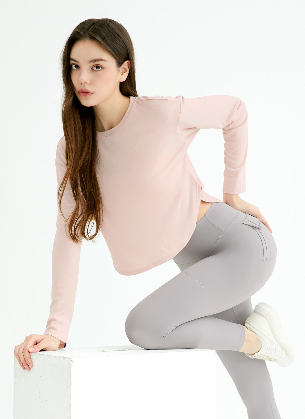 Women's Easy Round Crop Long Sleeve Tops - Casual Stretch Knit Shirt for Layering, Workout & Everyday Wear | Perfect for Yoga, Running, Office & Street Style Outfits