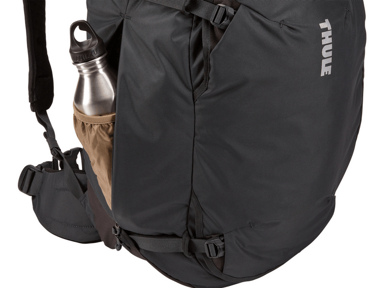 Thule Landmark 40L Men's Travel Backpack - Lightweight Durable Carry-On Backpack for Hiking, Business Trips & Air Travel | Perfect for Weekend Getaways & Commuting