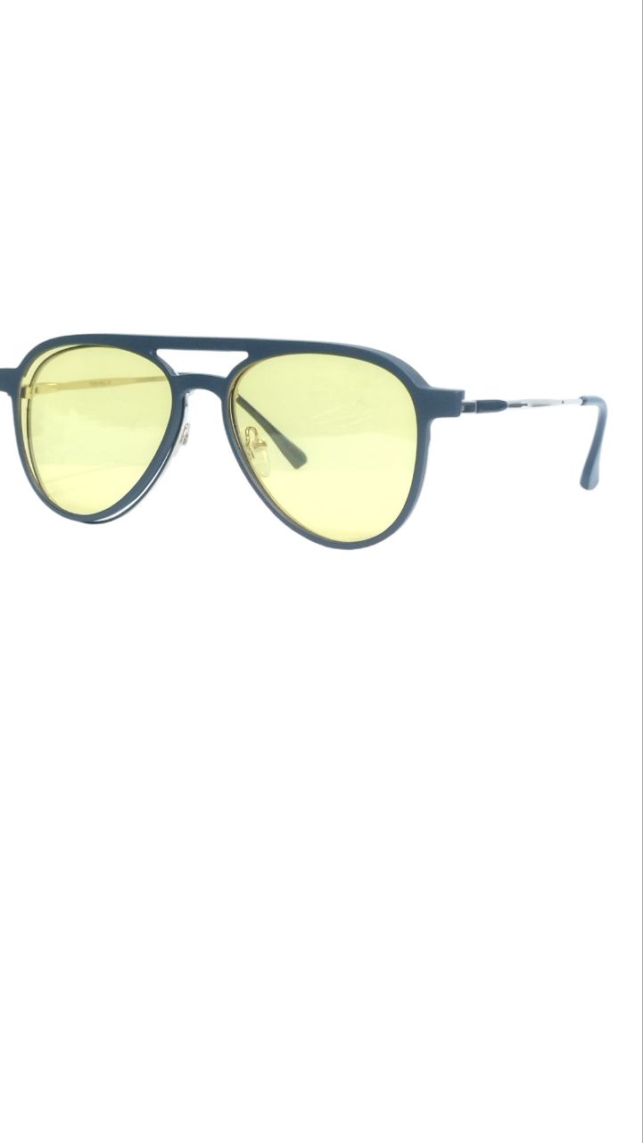 Pilot Metal Magnetic Clip On Sunglasses 6116 - UV Protection, Lightweight & Durable for Driving, Reading & Outdoor Activities