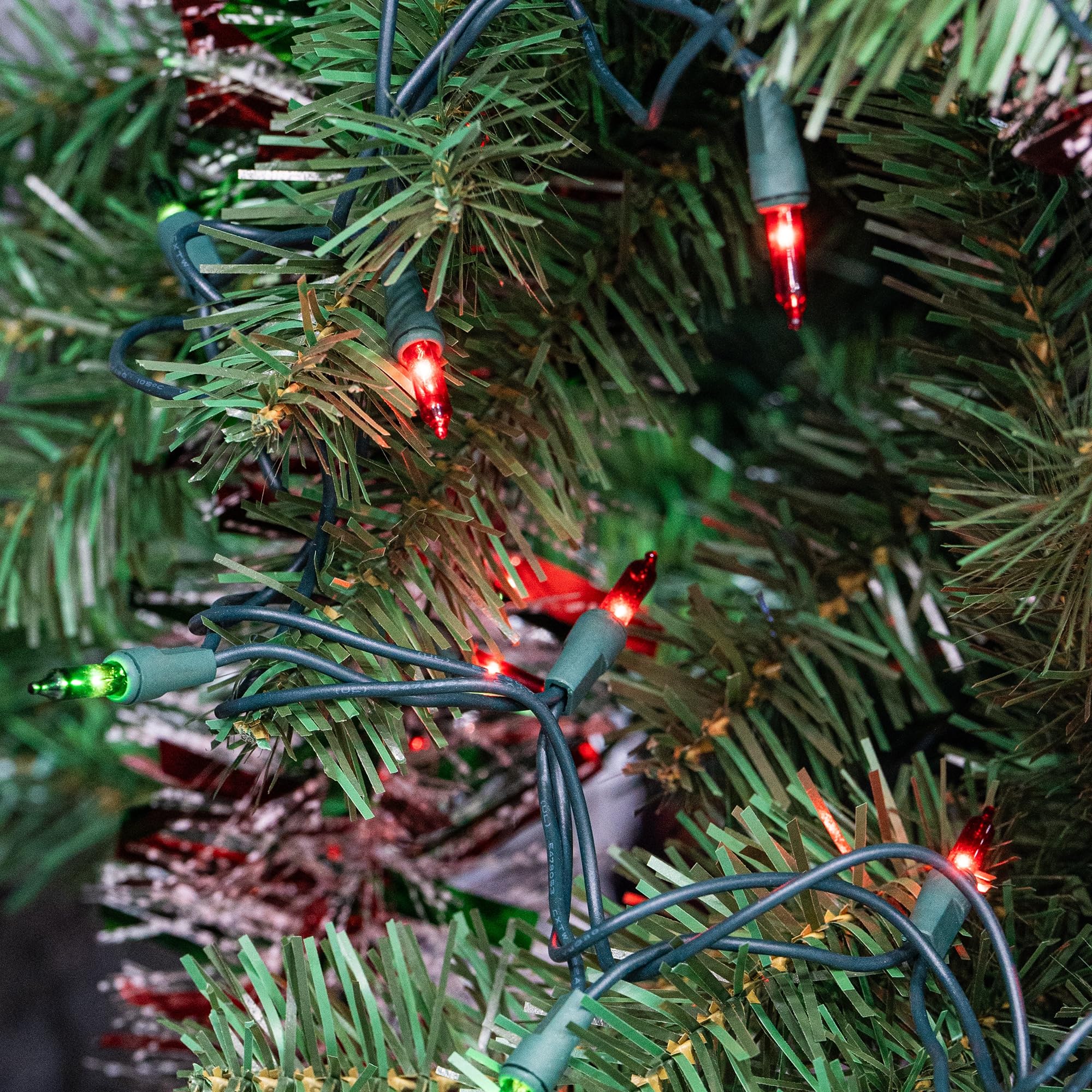 Dazzling Red and Green Christmas Mini String Lights - 20FT 100 LED Waterproof Fairy Lights with Plug, Connectable Indoor Outdoor Holiday Decor for Home, Party, Garden, Yard - Perfect for Christmas Tree, Mantel, Windows, and Outdoor Displays