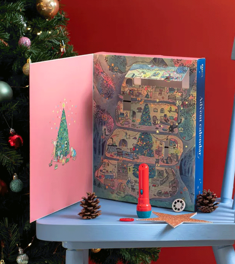 Advent Calendar with La Grande Famille Storybook Torch by Moulin Roty - Christmas Countdown Gift for Kids, Family Storytime Activity