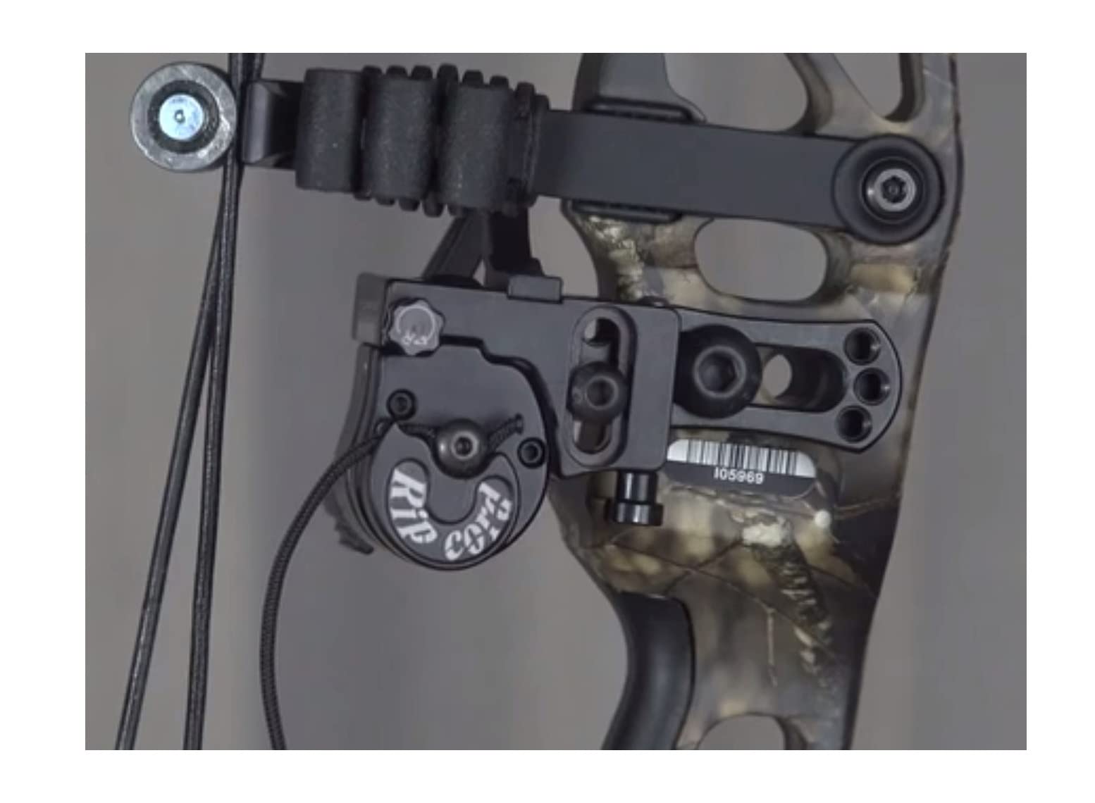 Ripcord Max Arrow Rest - Right Hand Black | Precision Bow Hunting Accessory for Target Practice & Outdoor Sports