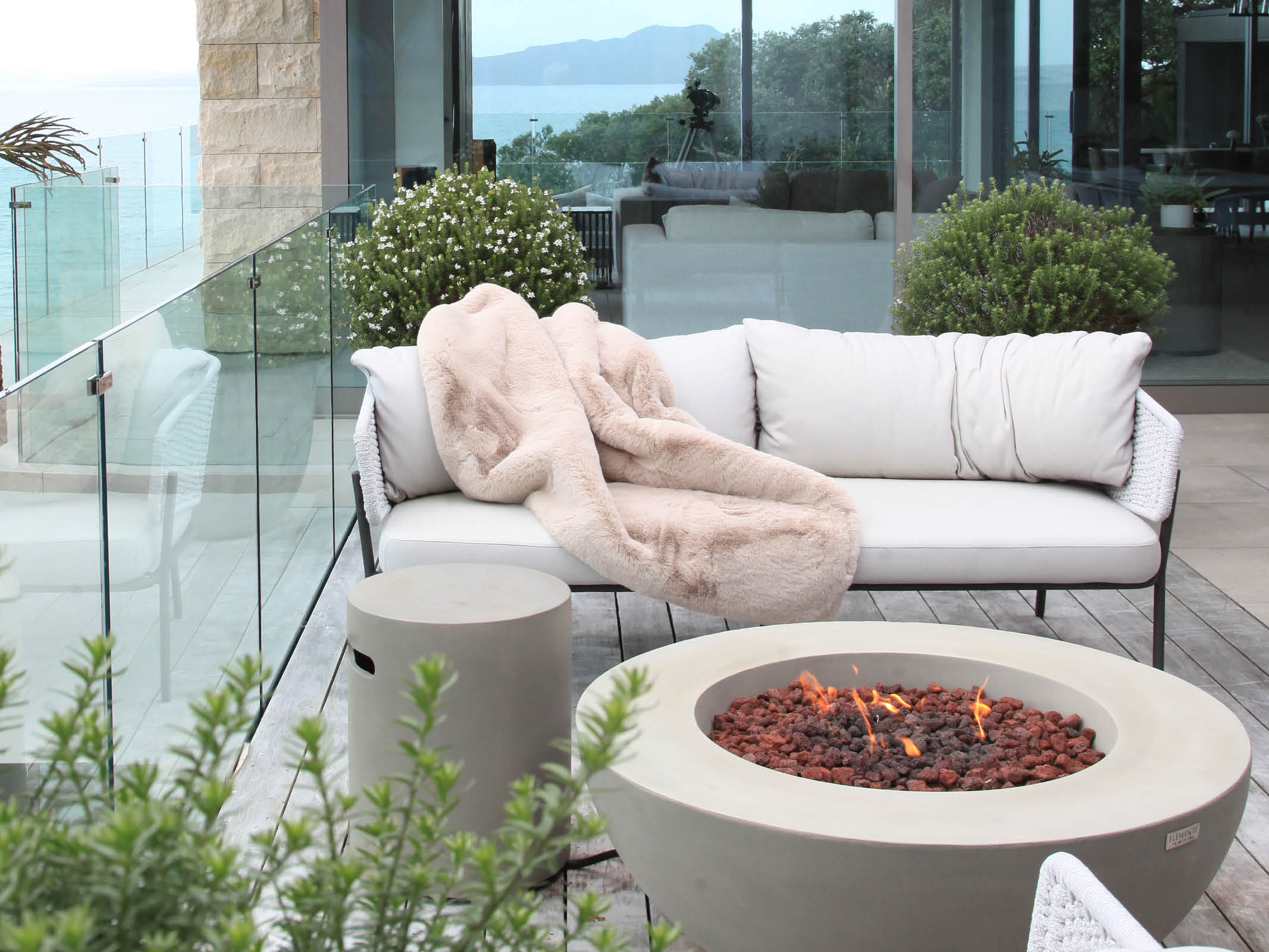 Ranger Sofa - Modern Comfortable Couch for Living Room, Bedroom & Office - Perfect for Relaxing, Lounging & Entertaining Guests