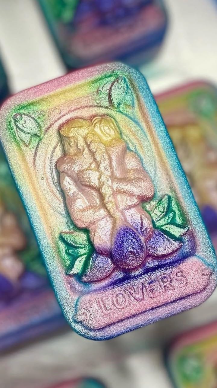 Handmade Multicolor Tarot Card Bath Bomb for Relaxation & Self-Care - Perfect for Spa Nights, Gift Giving & Spiritual Bath Rituals