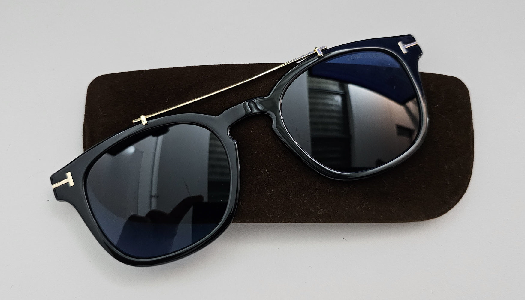 Tom Ford Black Blue Light Blocking Glasses with Clip-On – Stylish & Protective Eyewear for Work, Gaming & Screen Time