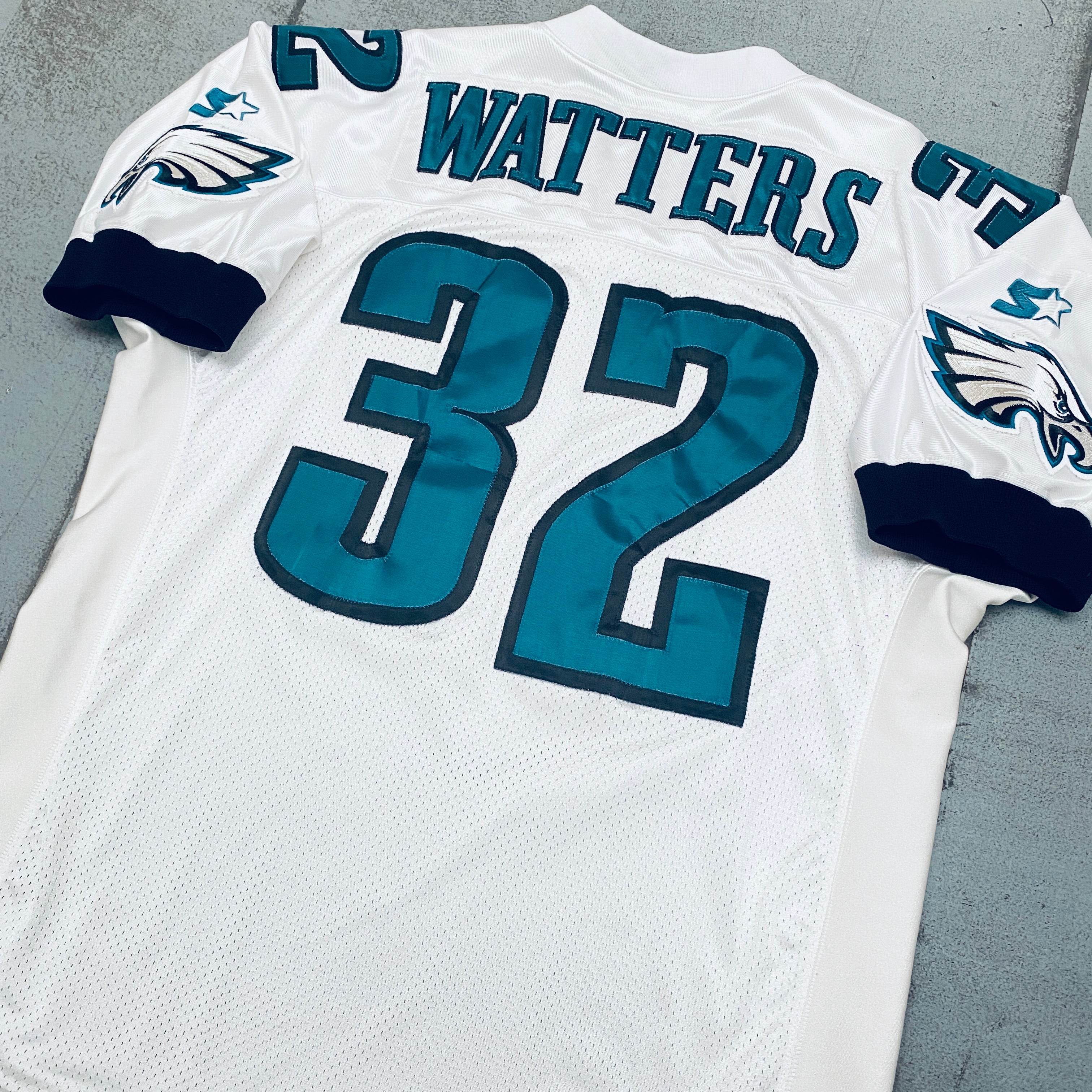 Philadelphia Eagles Ricky Watters 1997/98 Stitched NFL Jersey (Size XL) - Authentic Football Fan Gear for Game Day & Sports Collectibles