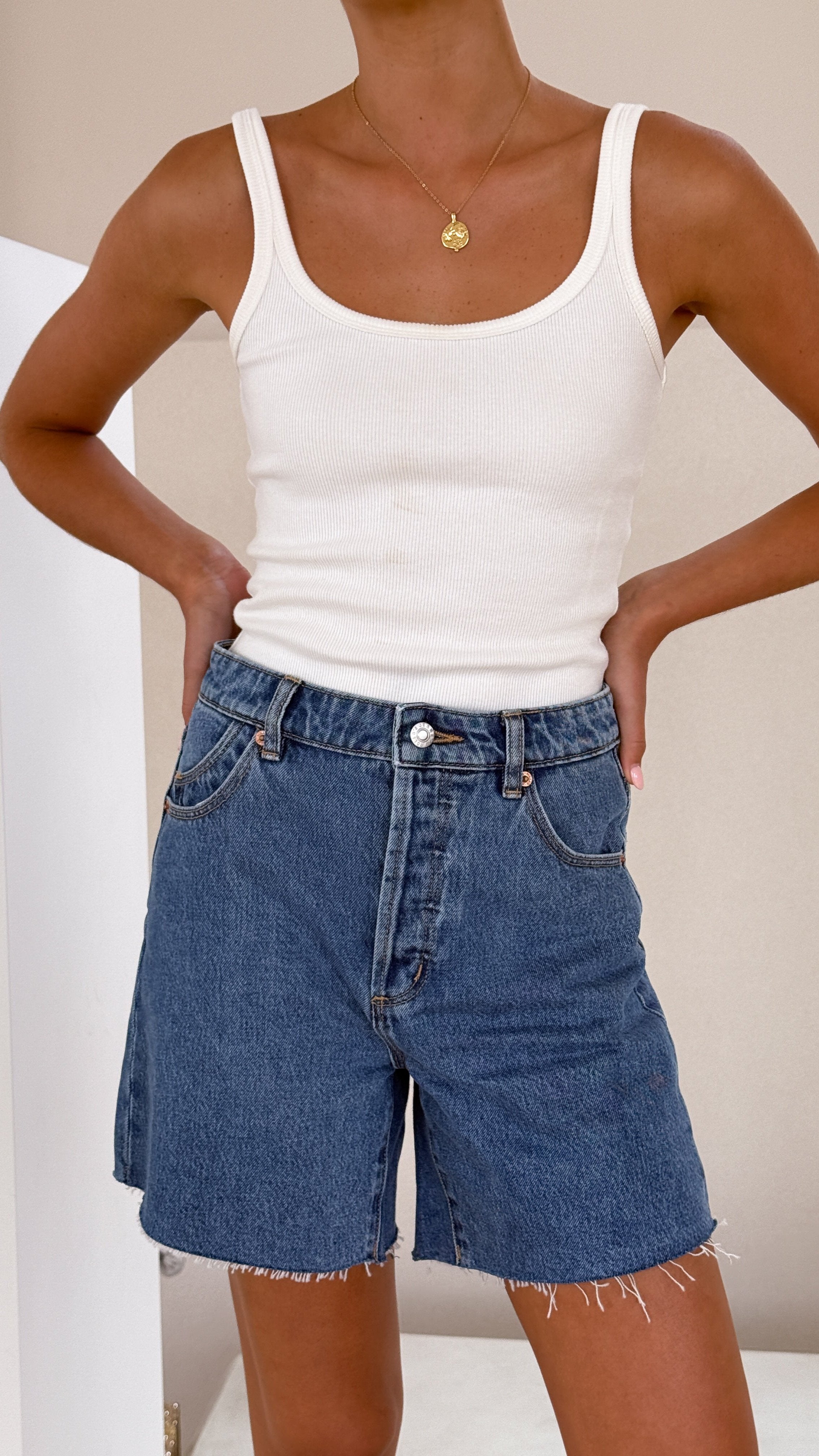 90s Vintage Relaxed Shorts in River Blue - Mid Rise Retro Denim for Casual Wear & Street Style Outfits