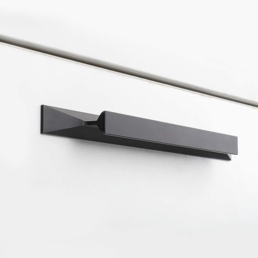 Modern Black Kitchen Cabinet Handles 10 Pack - Solid Aluminum Alloy Drawer Pulls with 7-1/2