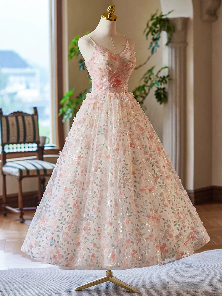Elegant A-Line V-Neck Floral Lace Tea-Length Pink Prom Dress for Formal Events - Perfect for Homecoming, Dances & Special Occasions