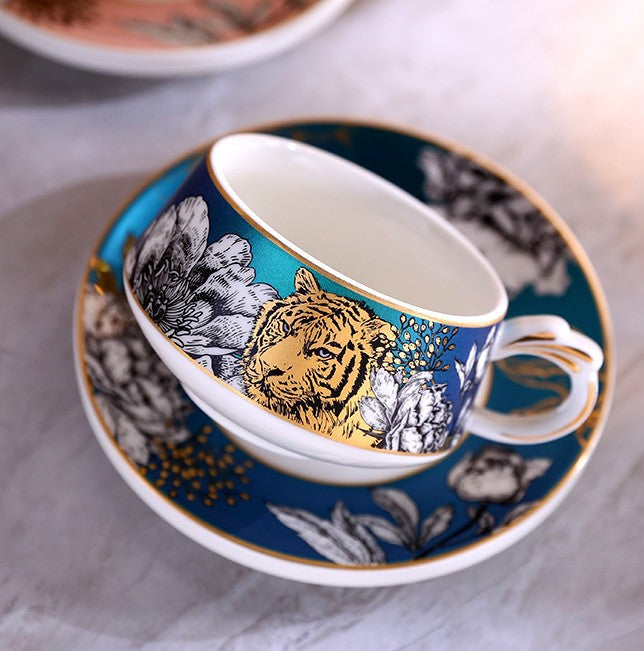 Jungle Tiger Cheetah Porcelain Tea Cups Set with Gold Trim - Creative Ceramic Coffee Cups & Saucers - Unique Gift Box - Perfect for Afternoon Tea, Home Decor, and Housewarming Gifts