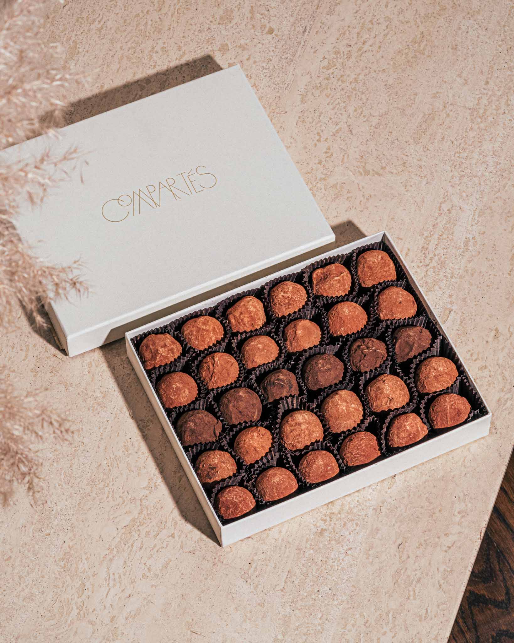 Premium White Chocolate Truffles Gift Box - Handcrafted Gourmet Belgian Chocolates for Holidays, Birthdays & Romantic Gifts - Perfect for Valentine's Day, Anniversary Celebrations and Corporate Gifting