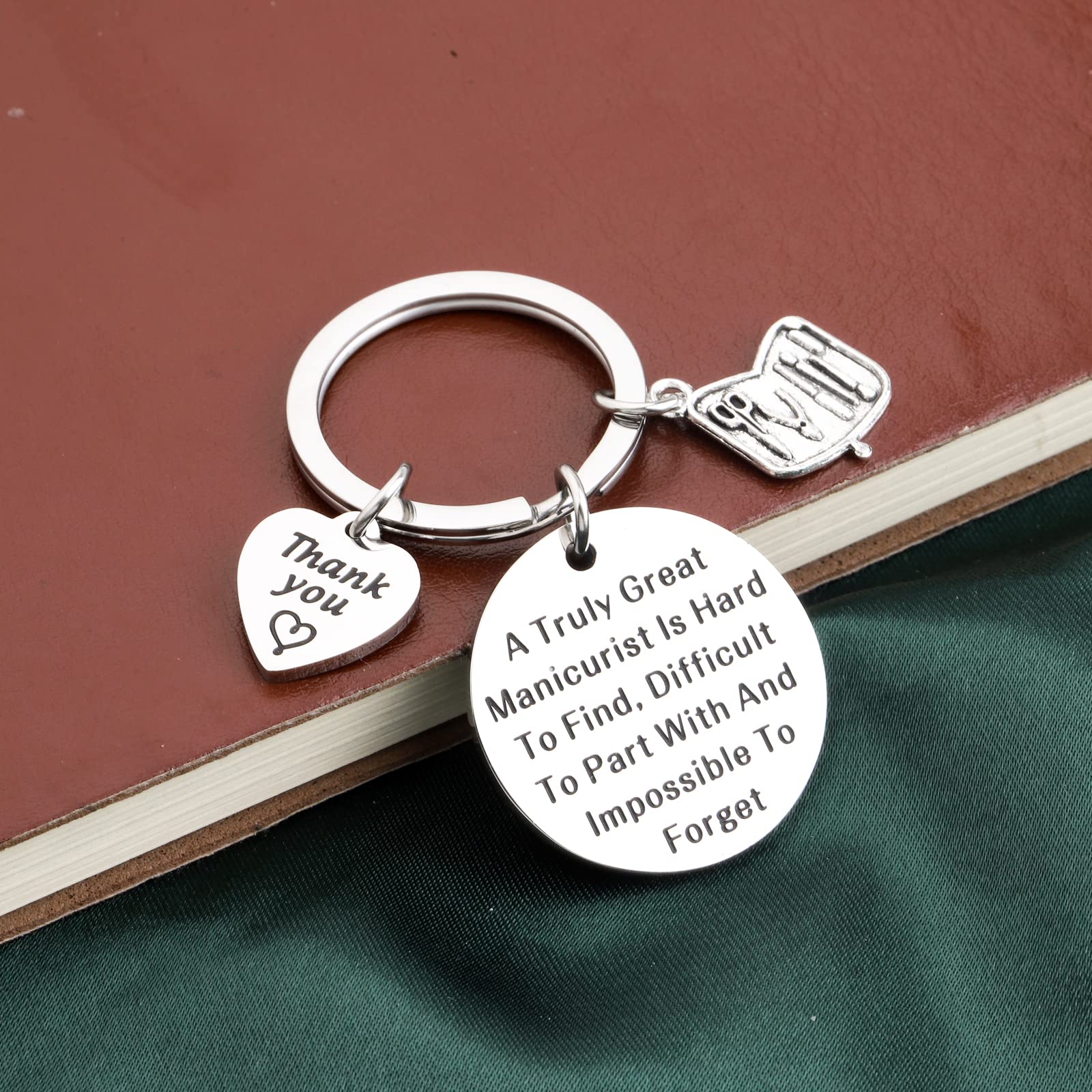 PLITI Nail Technician Keychain - Perfect Manicurist Graduation Gift for Nail Artists & Salon Owners - Ideal for Beauty School Graduates, Nail Bosses & Cosmetology Professionals