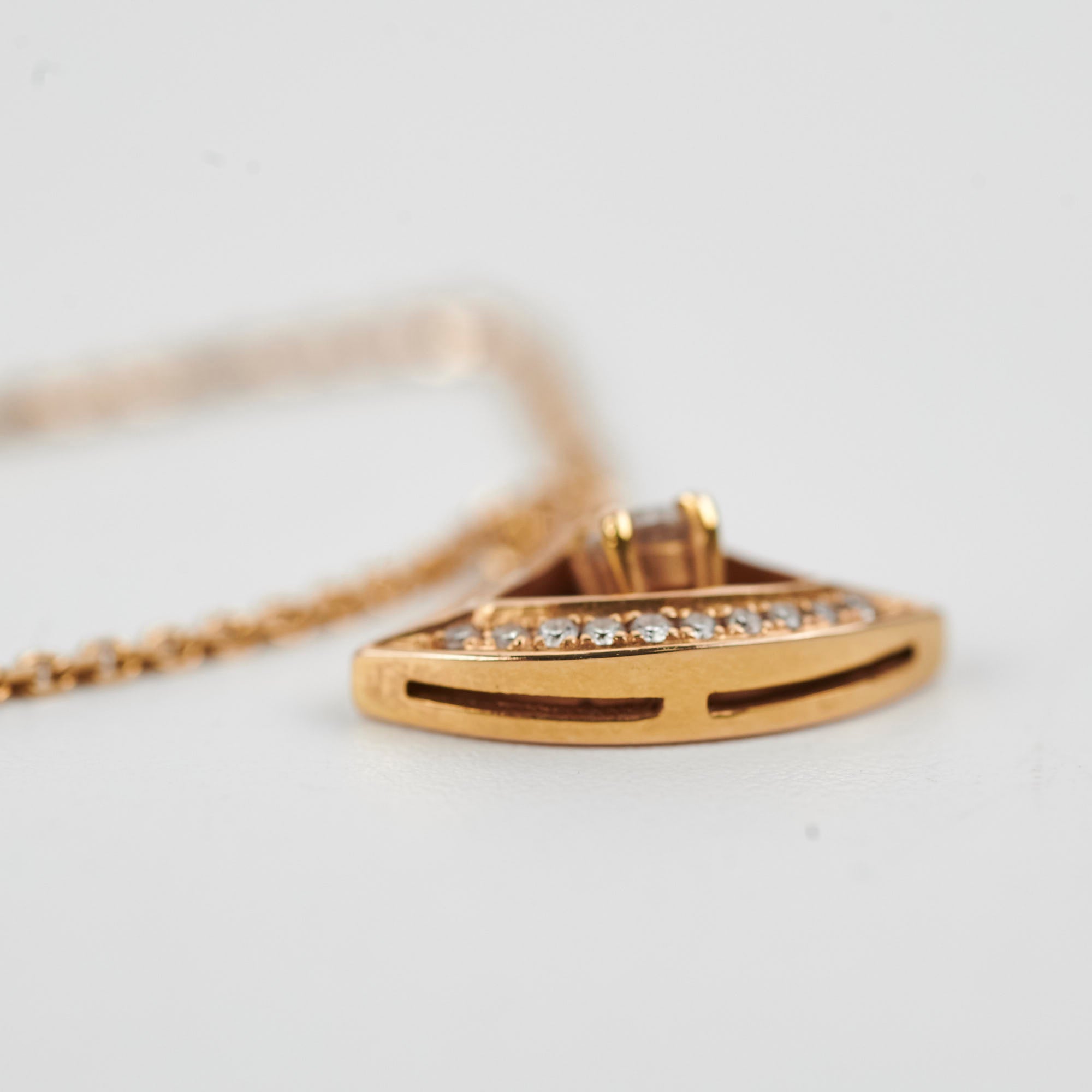 Bvlgari Divas' Dream Diamond Pendant Necklace in 18k Pink Gold - 354363 | Luxury Jewelry for Women, Perfect for Weddings & Special Occasions