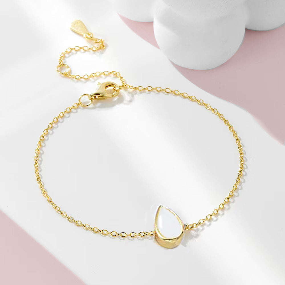 Soft Glow Breast Milk Keepsake Bracelet - Handmade Memorial Jewelry for Moms - Perfect for Nursing, Weaning & Cherishing Precious Moments