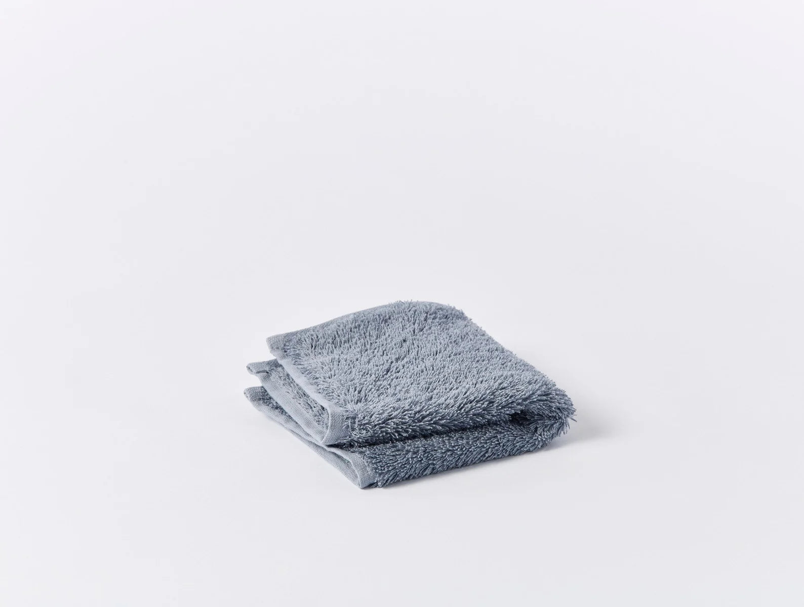 Organic Cotton Cloud Loom Bath Towels & Bath Mat Set - Ultra Soft, Absorbent & Eco-Friendly for Spa, Bathroom & Luxury Home Decor