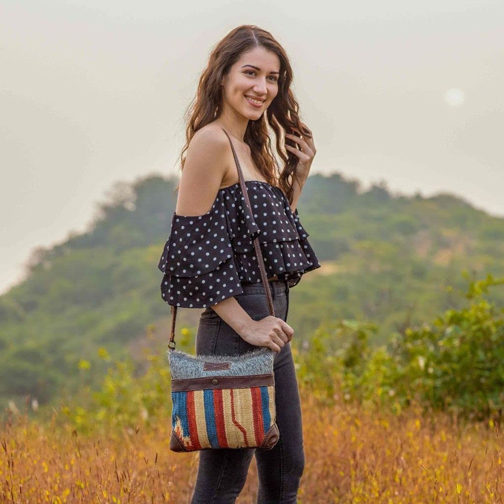 Bohemian Crossbody Bag - Upcycled Cotton & Cowhide Leather for Travel & Daily Use