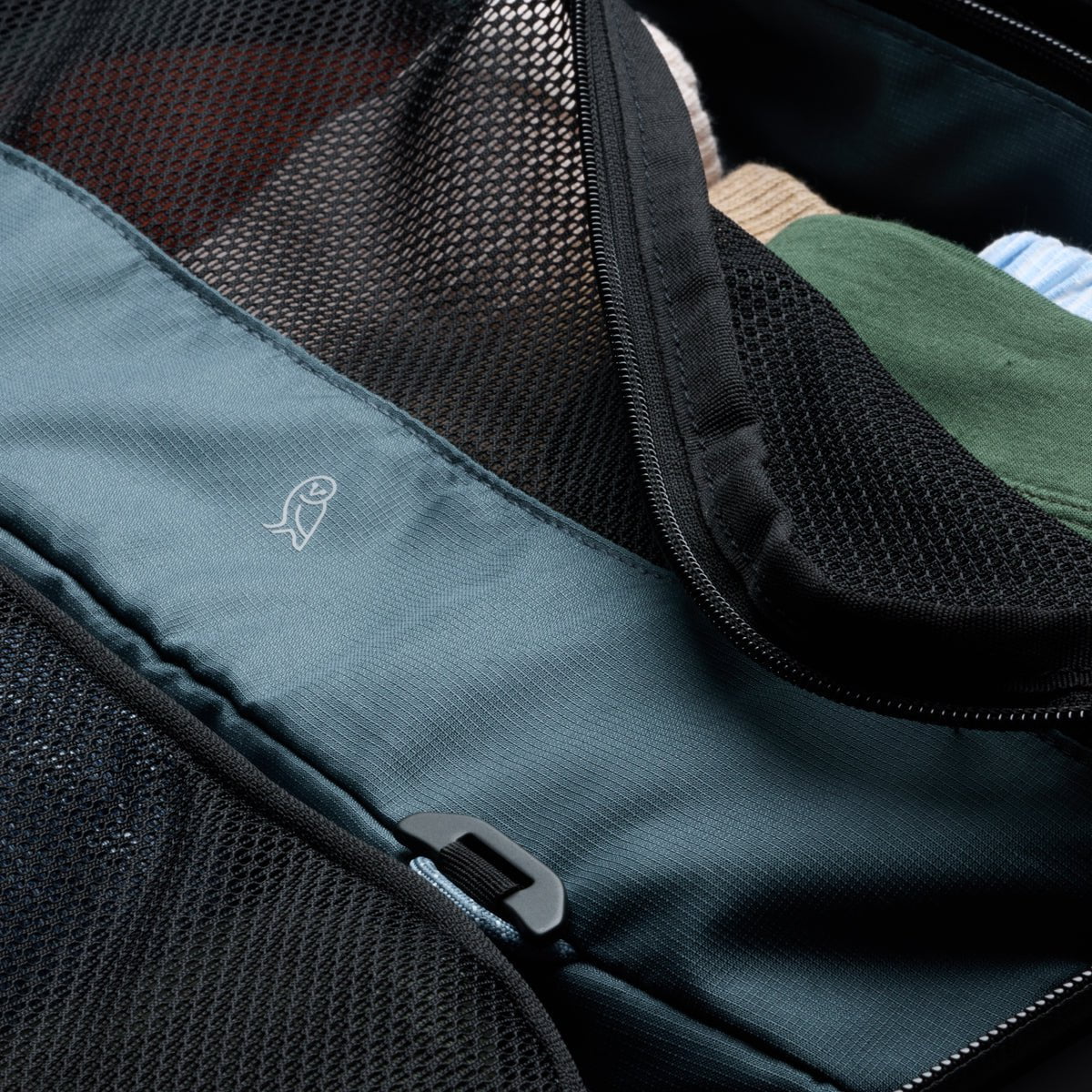 Bellroy Transit Carry On Plus Luggage - Premium Expandable Travel Suitcase for Business & Vacation - Lightweight Durable Spinner Luggage with TSA Lock & Smart Storage (Perfect for Air Travel & Weekend Getaways)