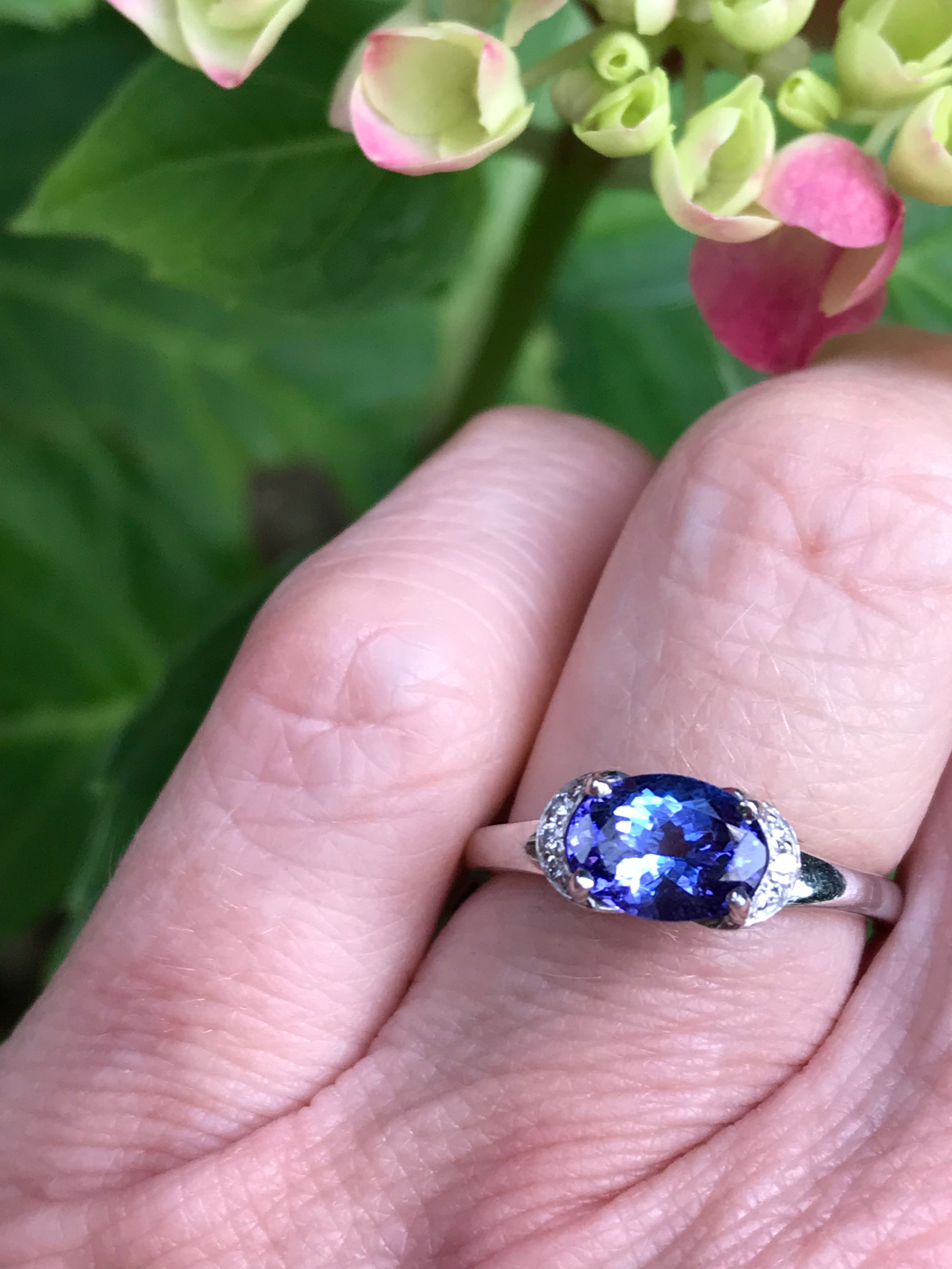 18ct White Gold Oval Tanzanite and Diamond Ring for Women - Elegant Tanzanite Engagement Ring, Wedding Band, Anniversary Gift, or Special Occasion Jewelry