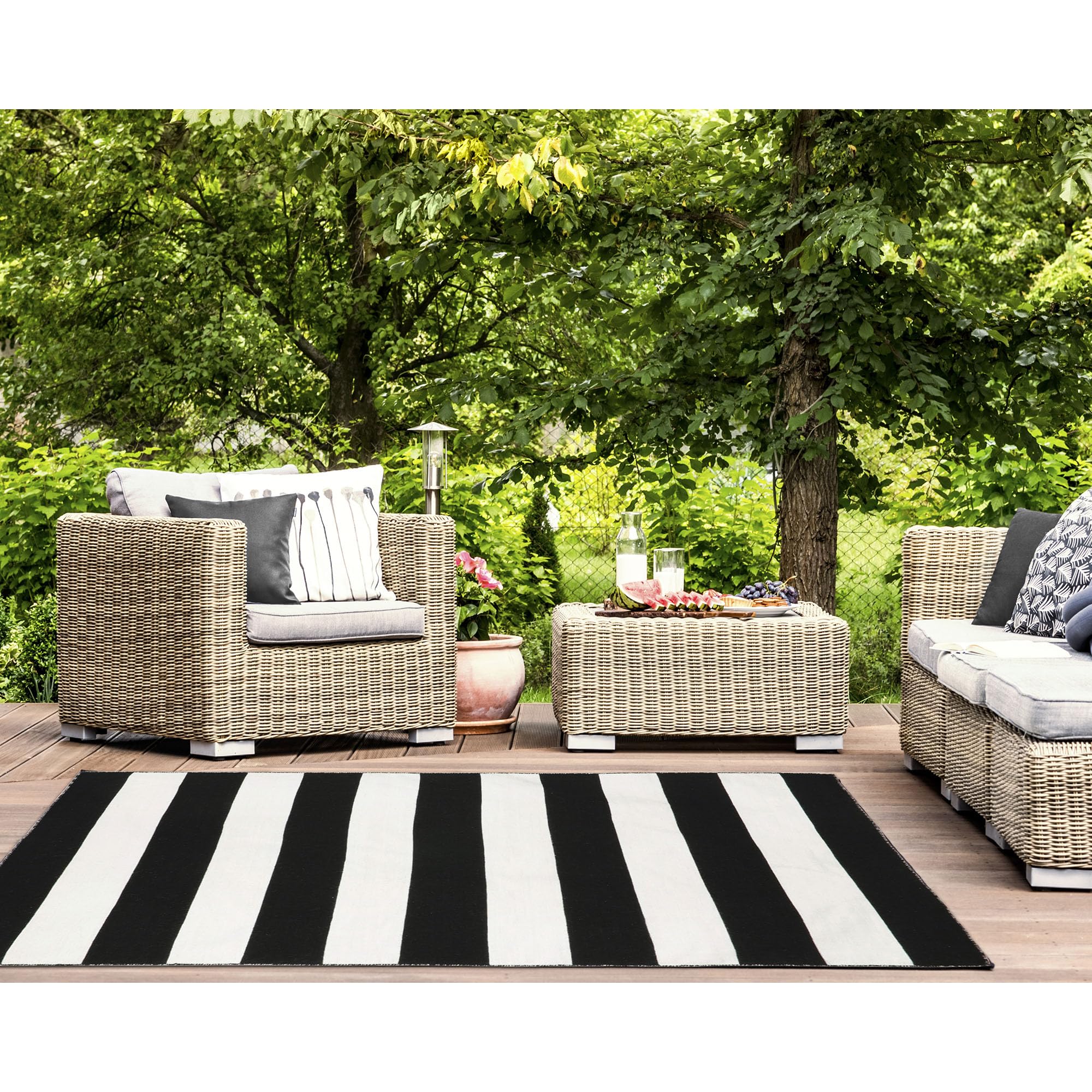 Liora Manne Sorrento Rugby Stripe Reversible Lightweight Area Rug 8'3