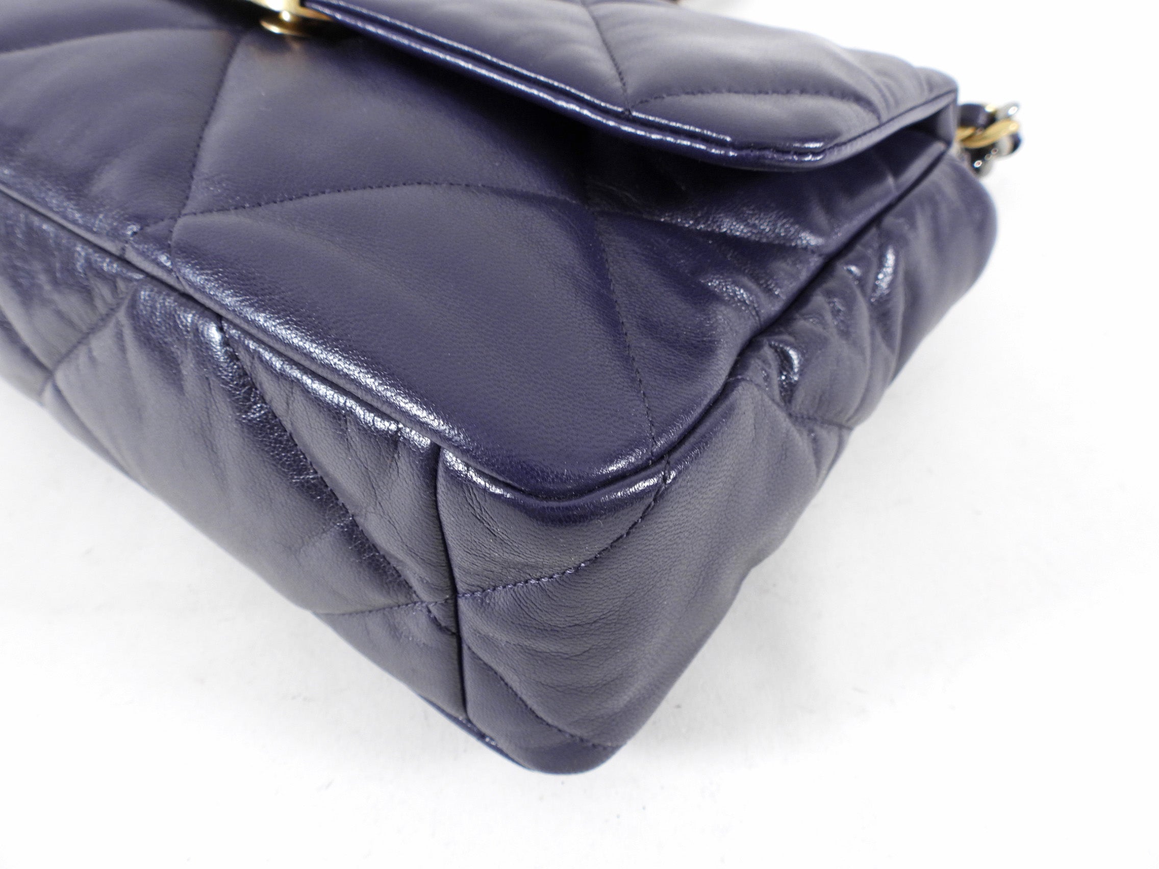 Chanel 19 Large Purple Quilted Leather Flap Bag - Luxury Designer Handbag for Women, Evening Parties & Special Occasions
