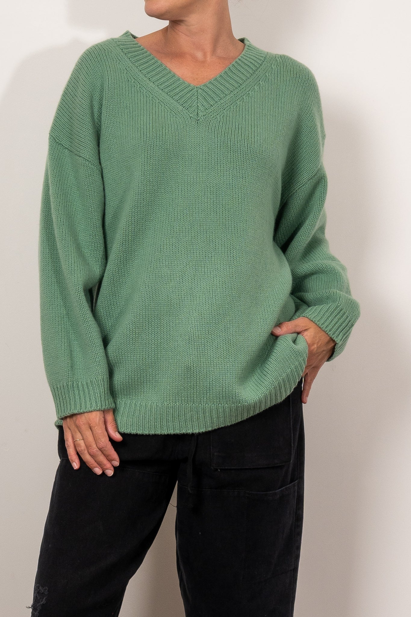 M.A. Dainty Cradle Knit Jumper - Soft Baby Sweater for Newborns & Infants - Perfect for Photo Shoots, Family Gatherings & Cozy Winter Outfits