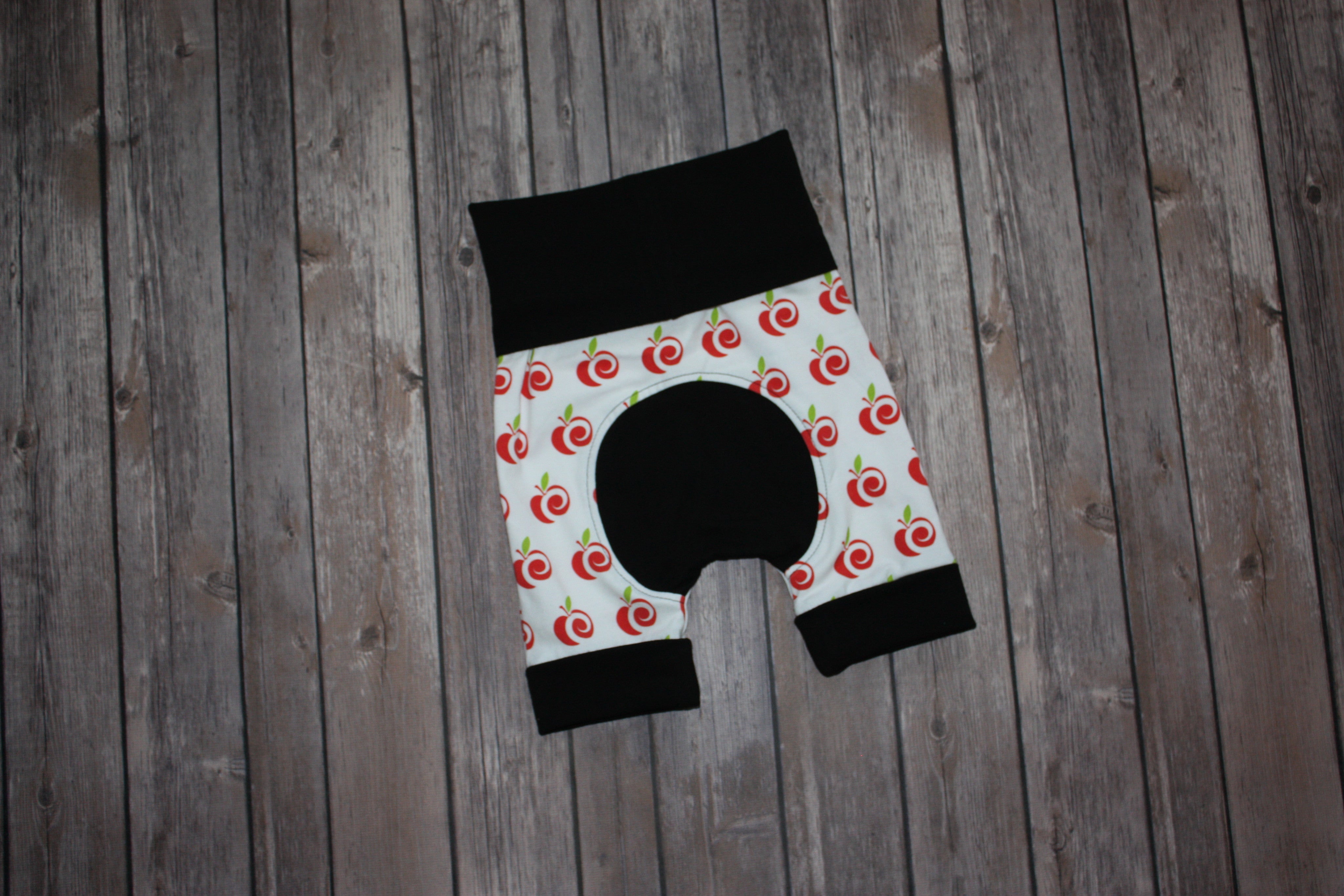 AppleCheeks Inspired Adjustable Grow With Me Shorts (Shortiloones) - Perfect for Baby, Toddler & Kids Playtime & Outdoor Activities