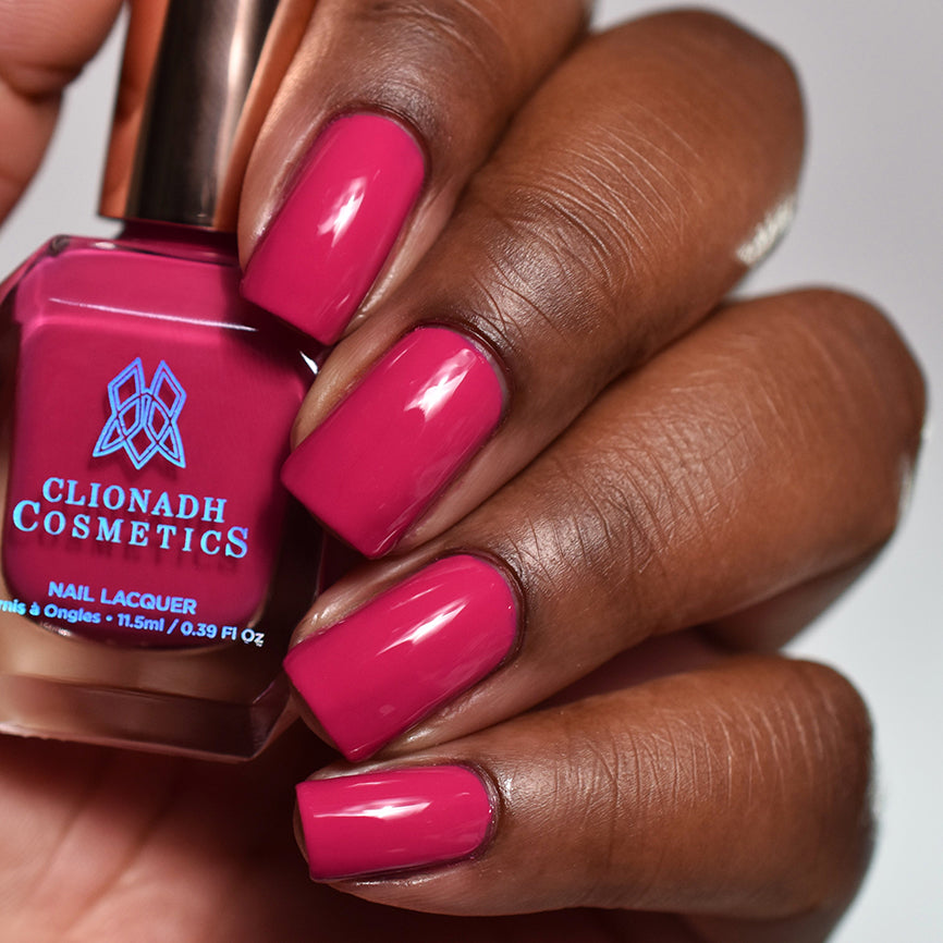 Butterfly Clip Nail Polish - Long Lasting Nail Lacquer with High Gloss Finish - Perfect for Manicures, Pedicures, and Nail Art Designs