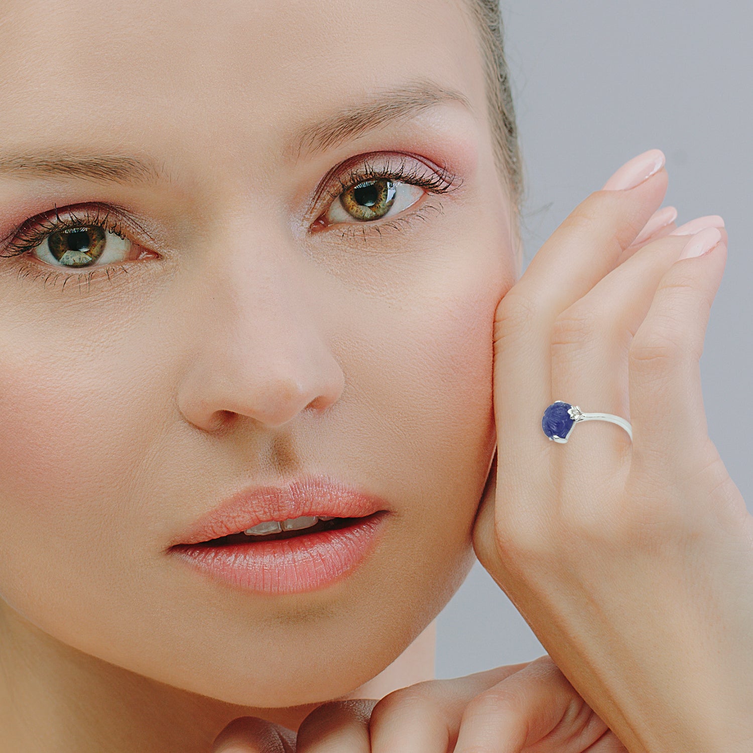 18K White Gold Carved Tanzanite Designer Ring - Elegant Jewelry Gift for Women, Anniversary, Engagement & Special Occasions