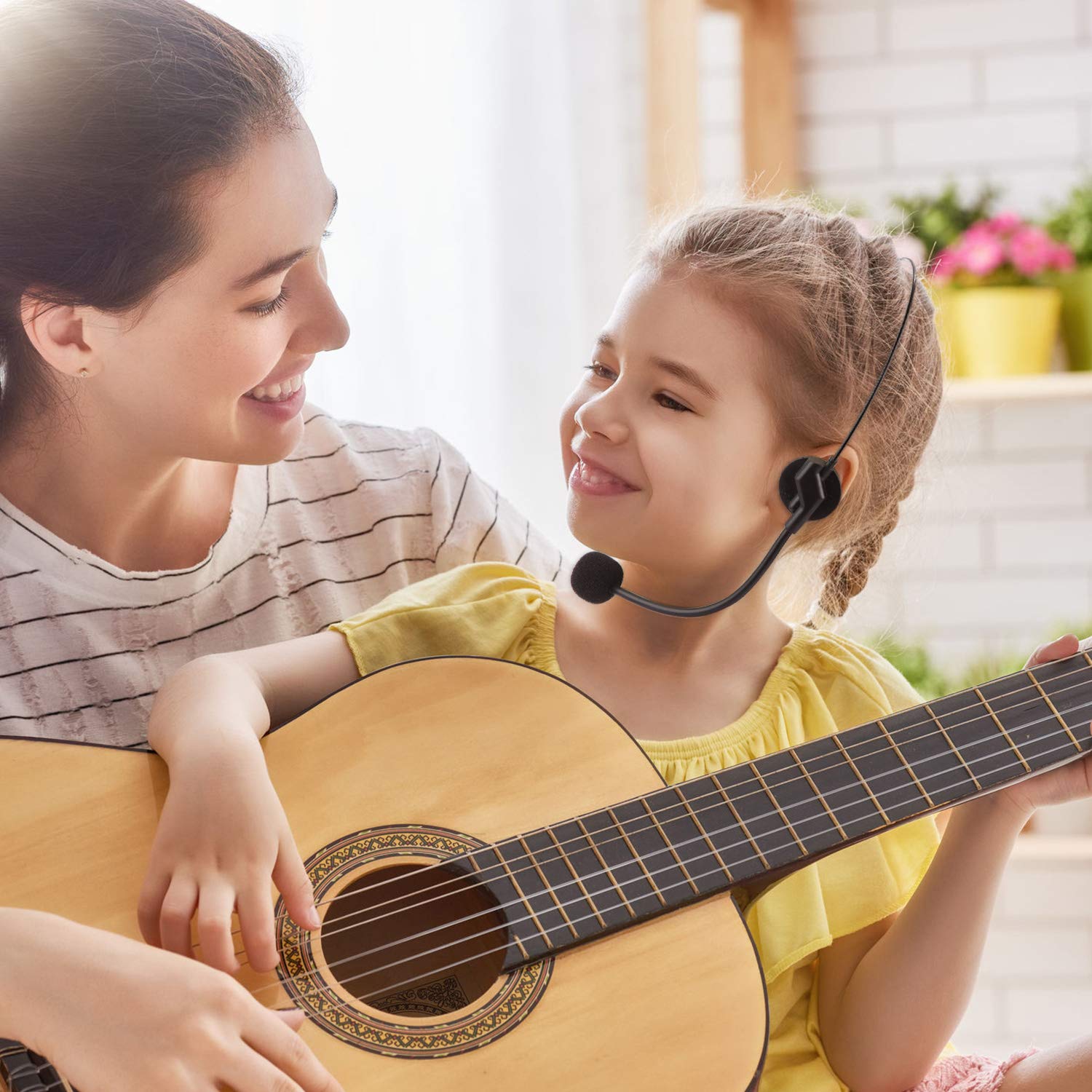 3-Piece Toy Microphone Headset Costume Set - Black Plastic Rock Star Microphone & Headpiece for Kids Dress Up, Karaoke Party, Halloween Costumes & Stage Performances