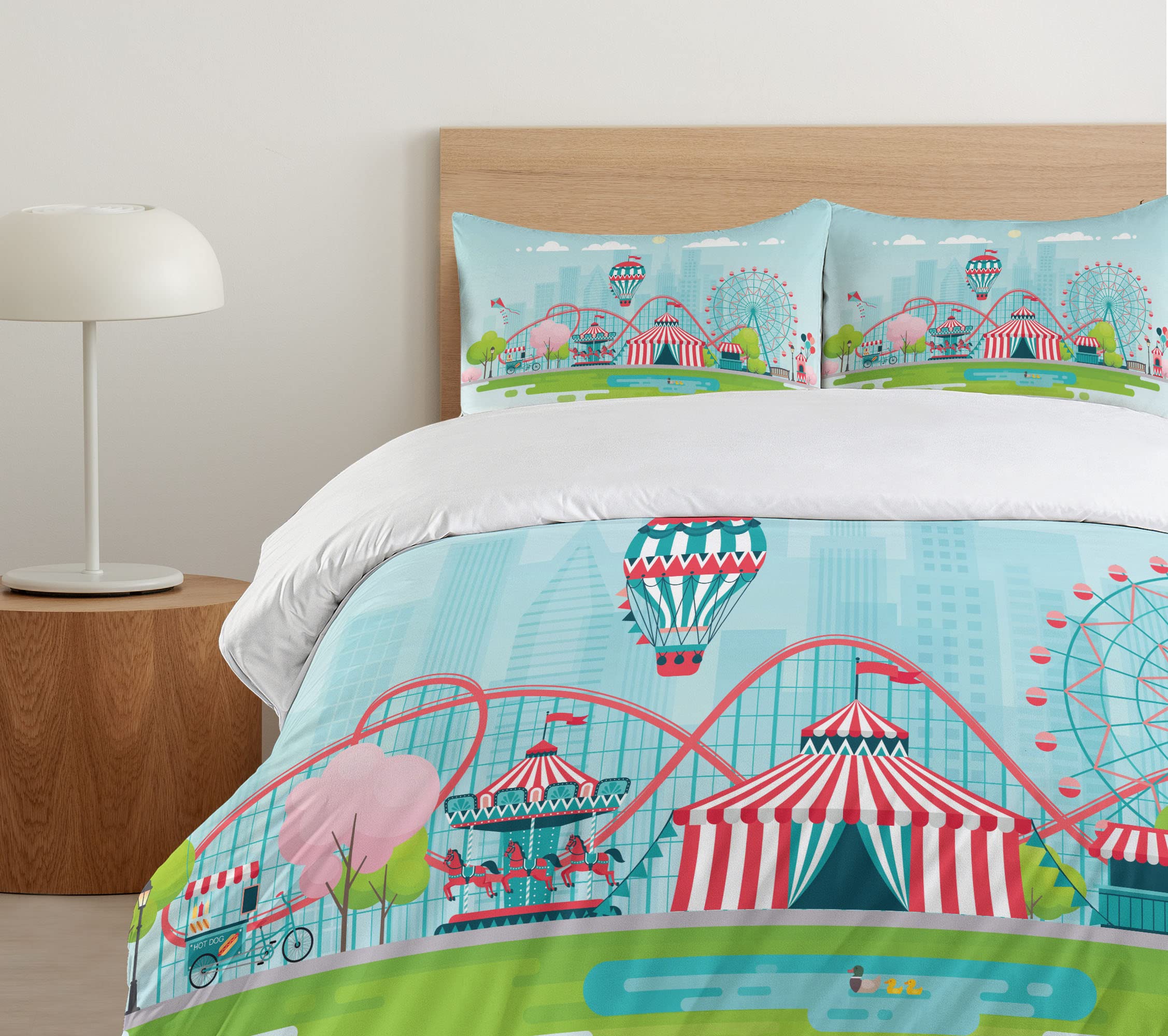 Ambesonne Ferris Wheel Duvet Cover Set - Vibrant Urban Carnival Theme with Circus Tents, Hot Air Balloons & Rollercoaster - 3 Piece King Size Bedding Set Includes 2 Pillow Shams - Perfect for Theme Bedrooms, Kids Rooms & Circus-Themed Decor