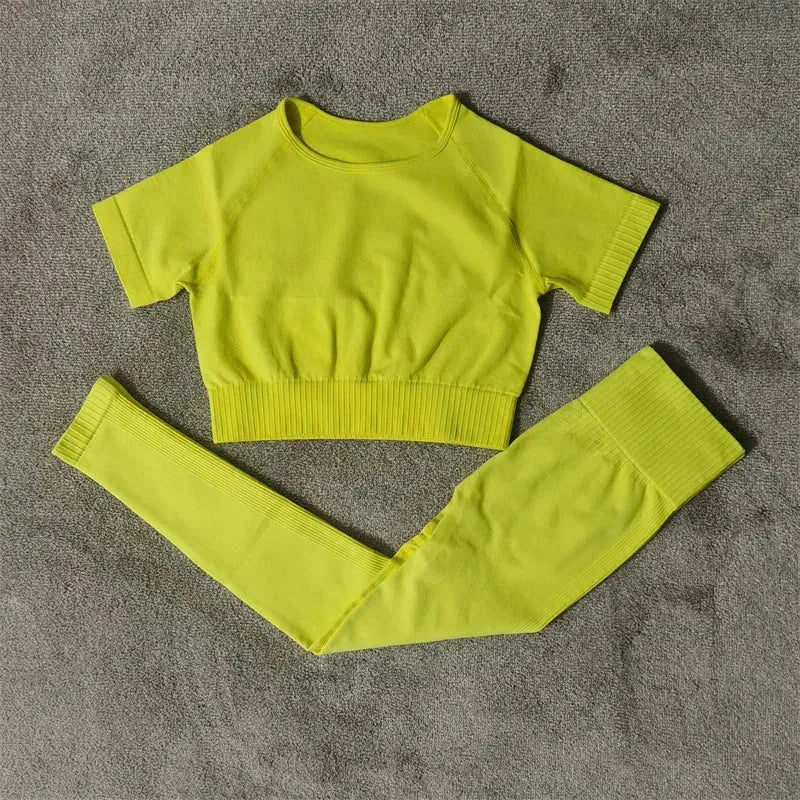 Fluorescent color 4