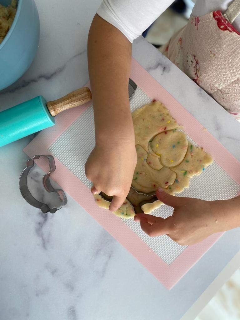 Tovla Jr. Kids Baking Gift Set with Storage Case - Unicorn Themed Real Cooking & Baking Utensils for Cookies, Cupcakes & Decorating - Perfect Baking Kit for Birthday Gifts, Holiday Presents & Family Baking Activities