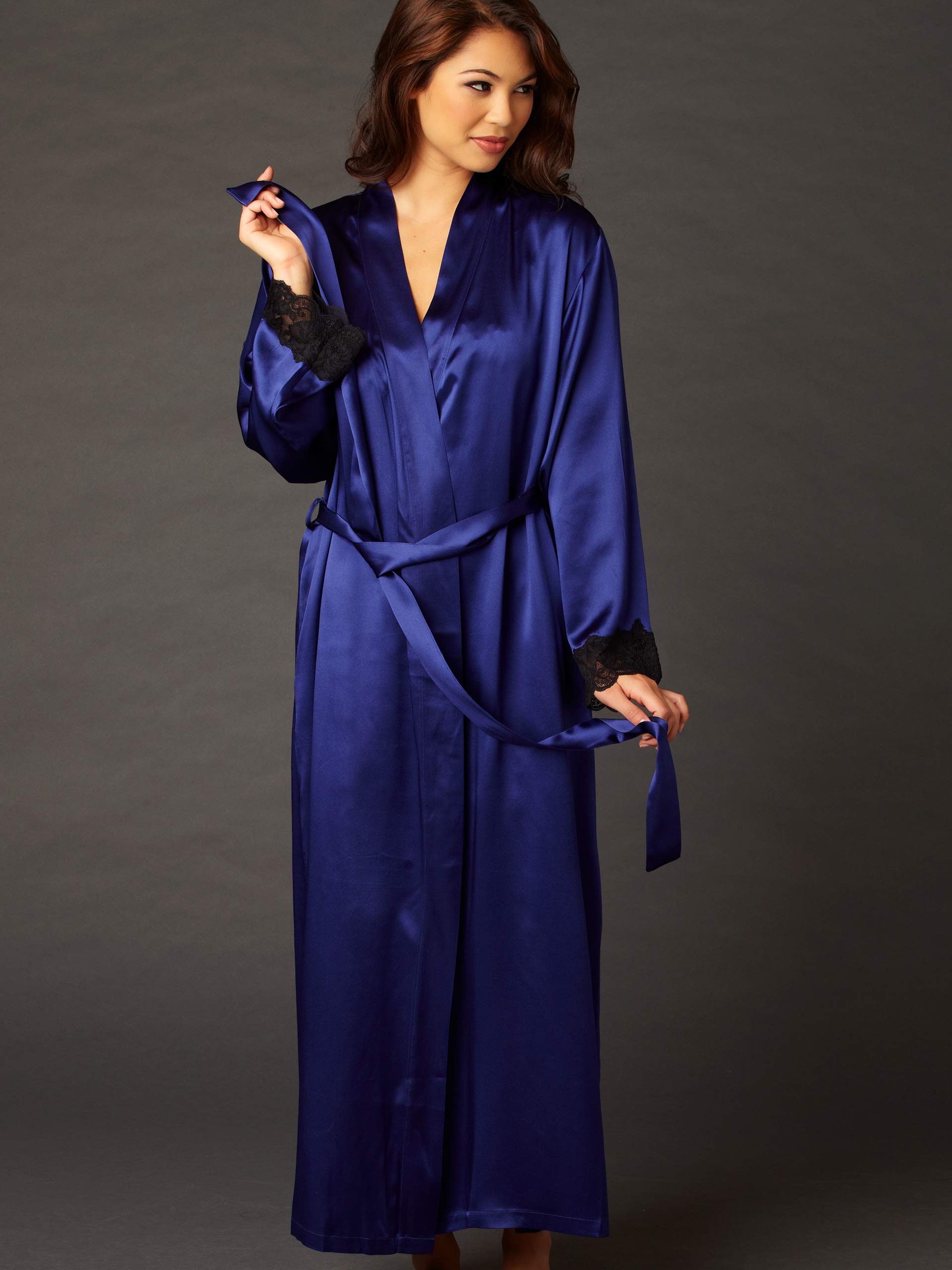 Luxury Women's Silk Robe with Lace Trim & Side Pockets - Elegant Kimono Style Bathrobe for Spa, Bridal Shower & Honeymoon - Le Tresor Premium Lingerie Gift Set in Beautiful Packaging