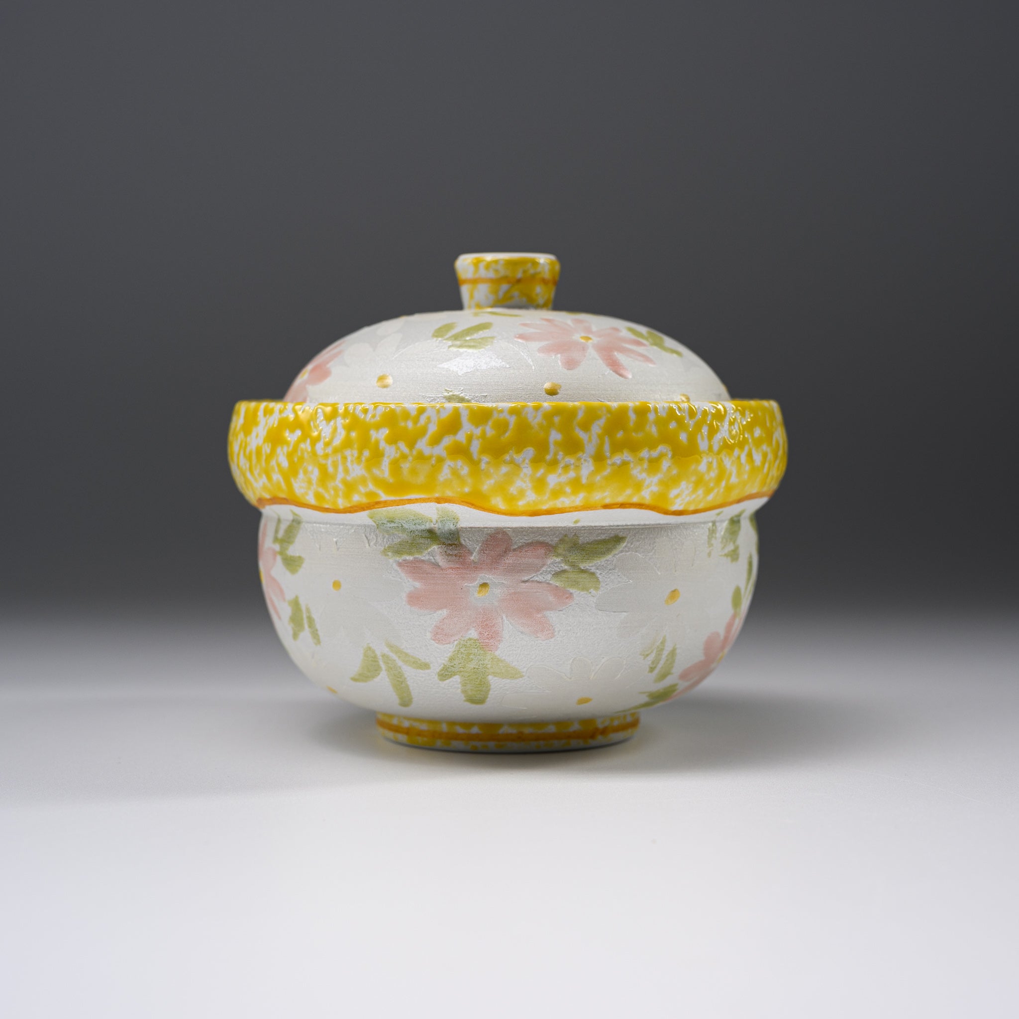 Bell-Shaped Chawanmushi Bowl - Traditional Japanese Steamed Egg Custard Dishware - Yellow Ceramic Tea Cup for Japanese Cuisine & Home Dining - Perfect for Chawanmushi, Desserts & Asian Tea Ceremonies